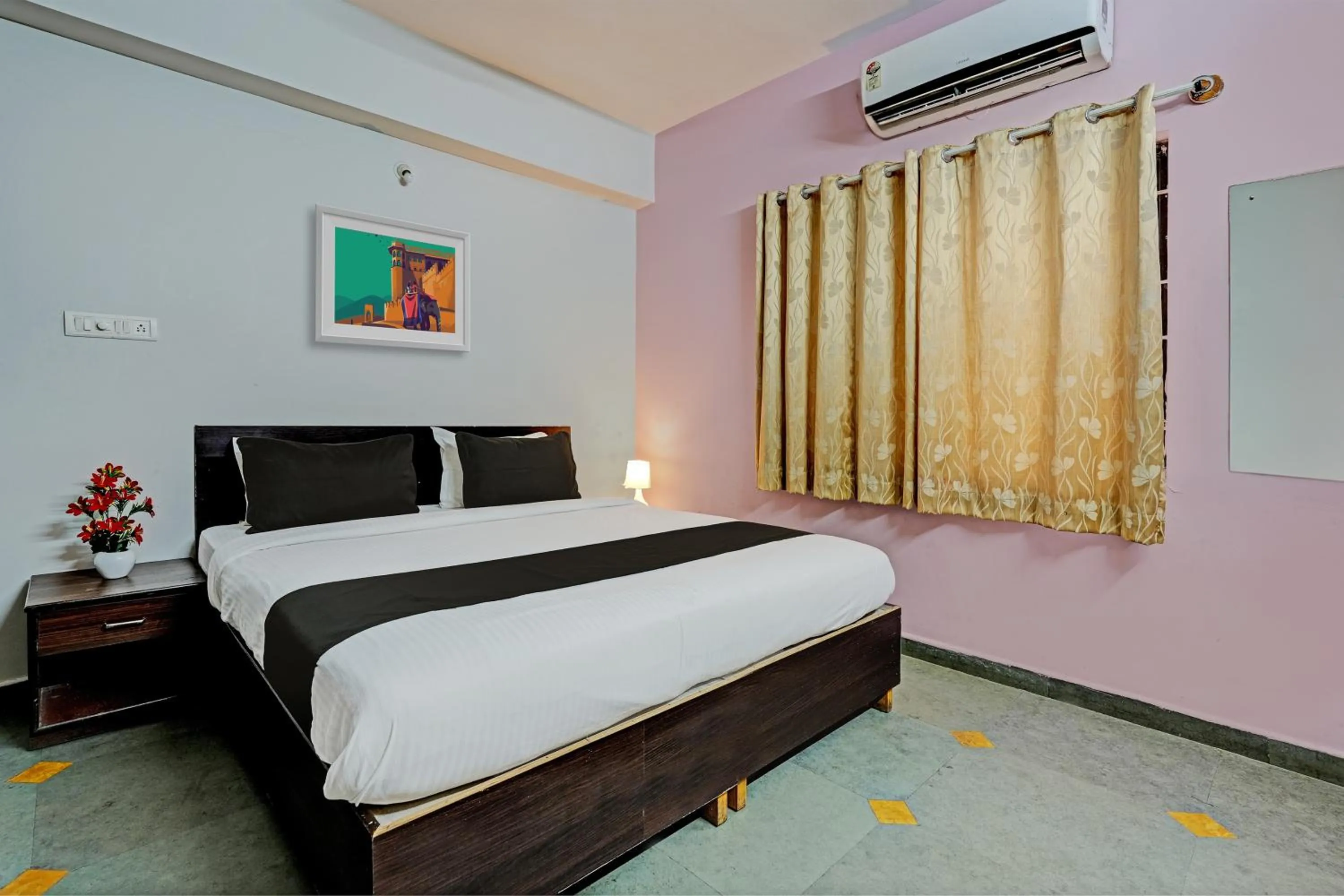 Bedroom, Bed in Hotel O Skylark Service Apartment