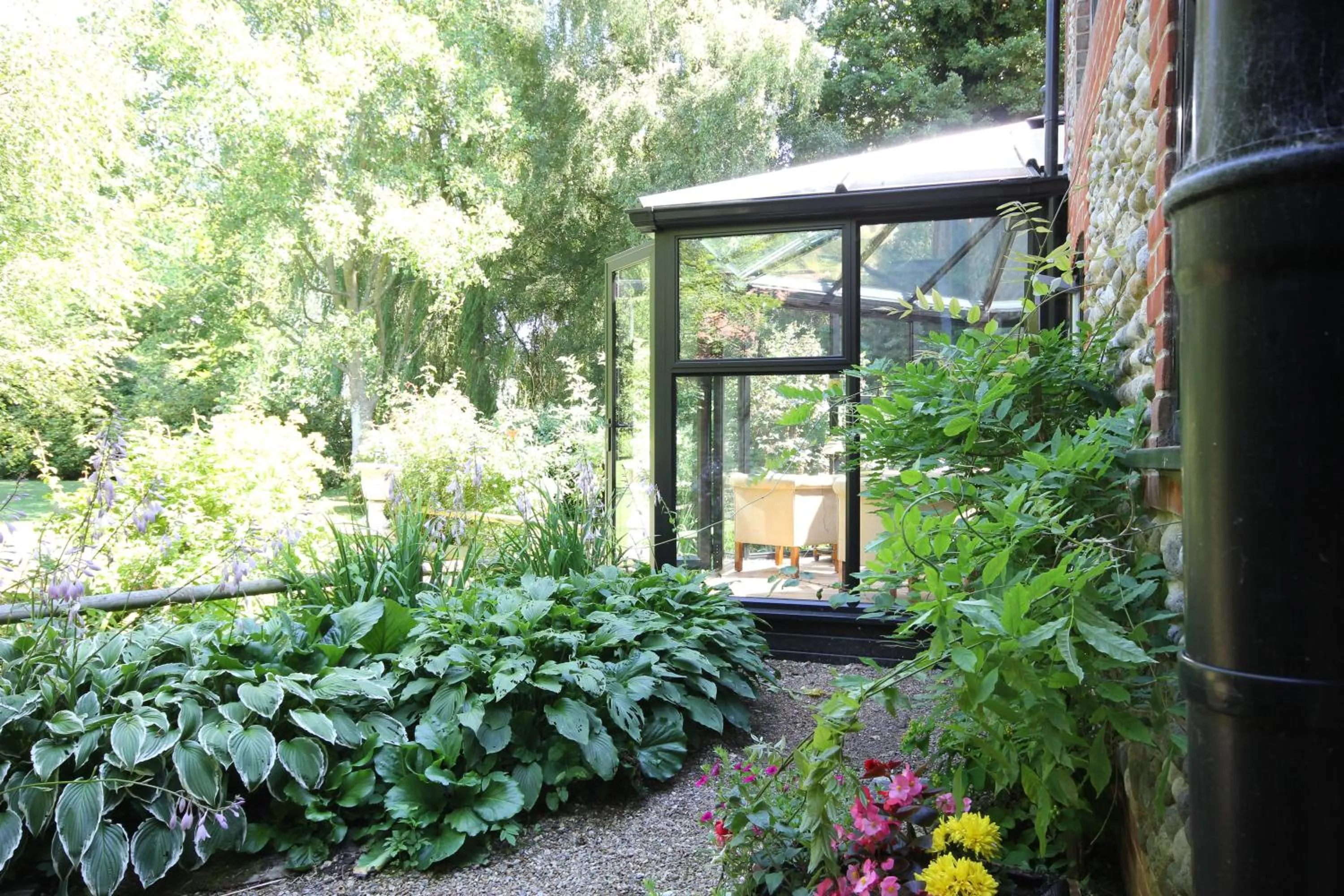 Communal lounge/ TV room in Felbrigg Lodge Bed And Breakfast
