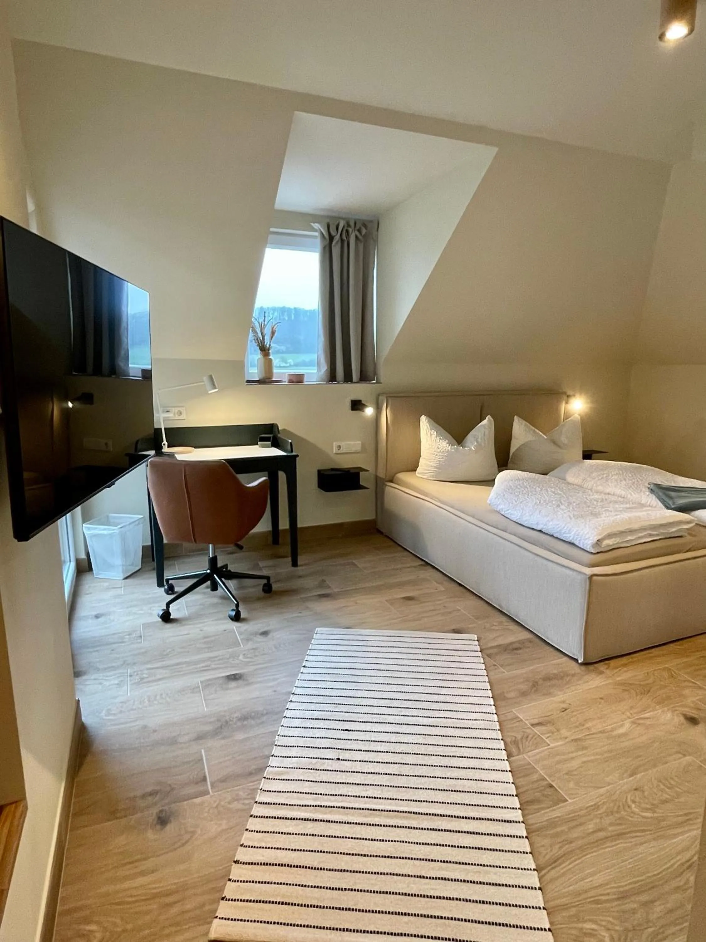 Bed in Hotel-Bistro-Europa