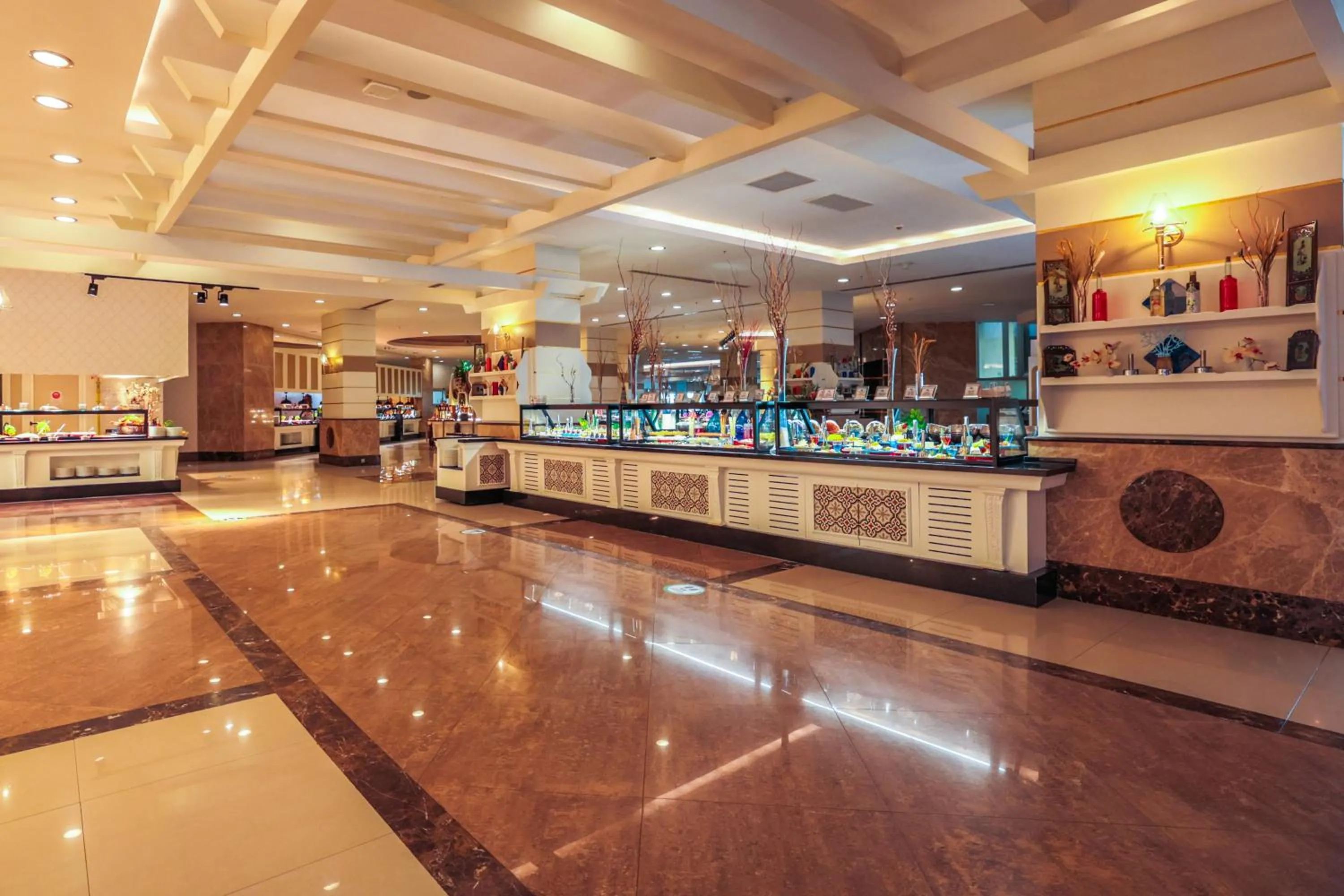 Property building in Crystal Prestige Pearl Collection