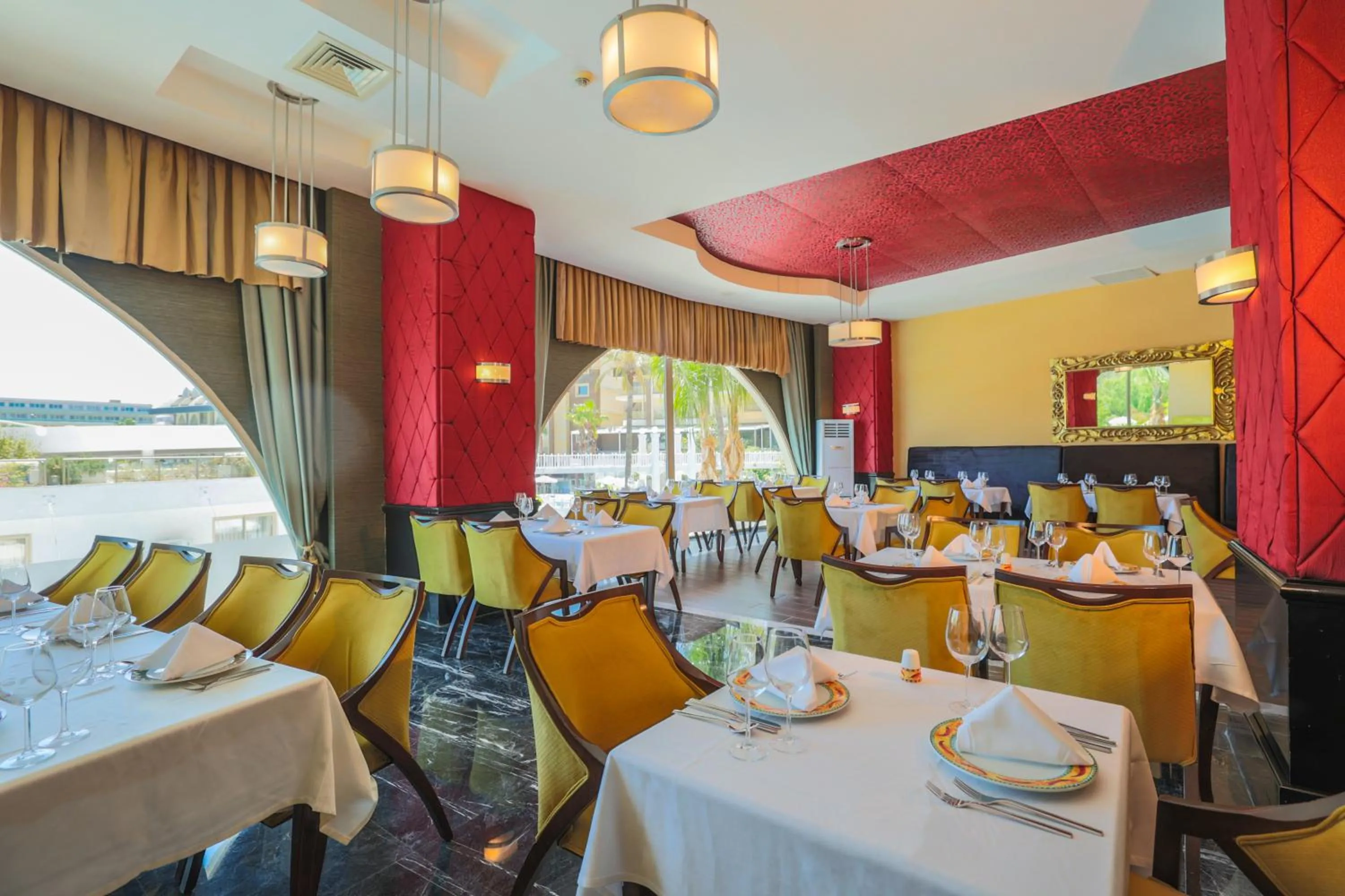 Property building in Crystal Prestige Pearl Collection