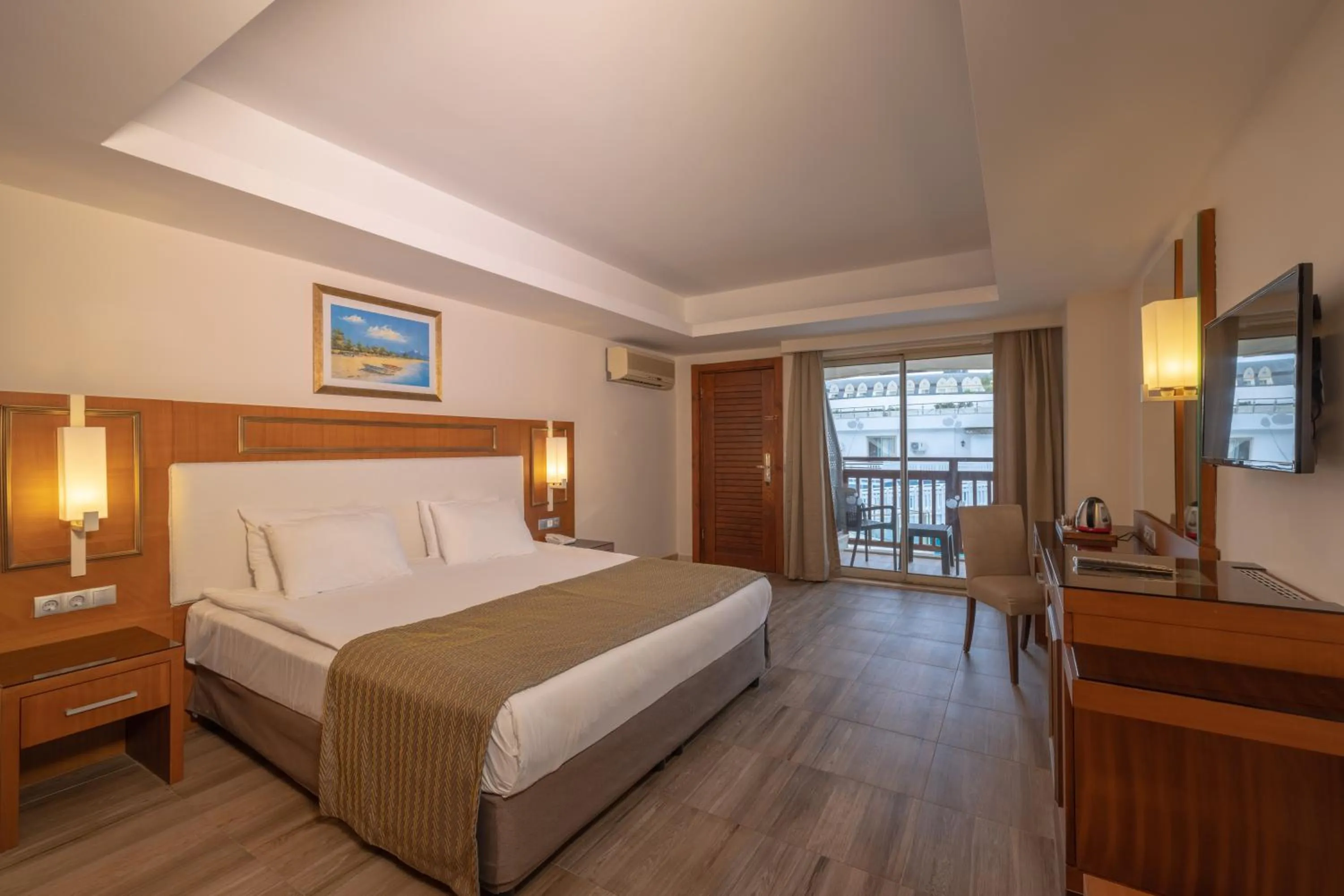 Property building, Bed in Crystal Prestige Pearl Collection