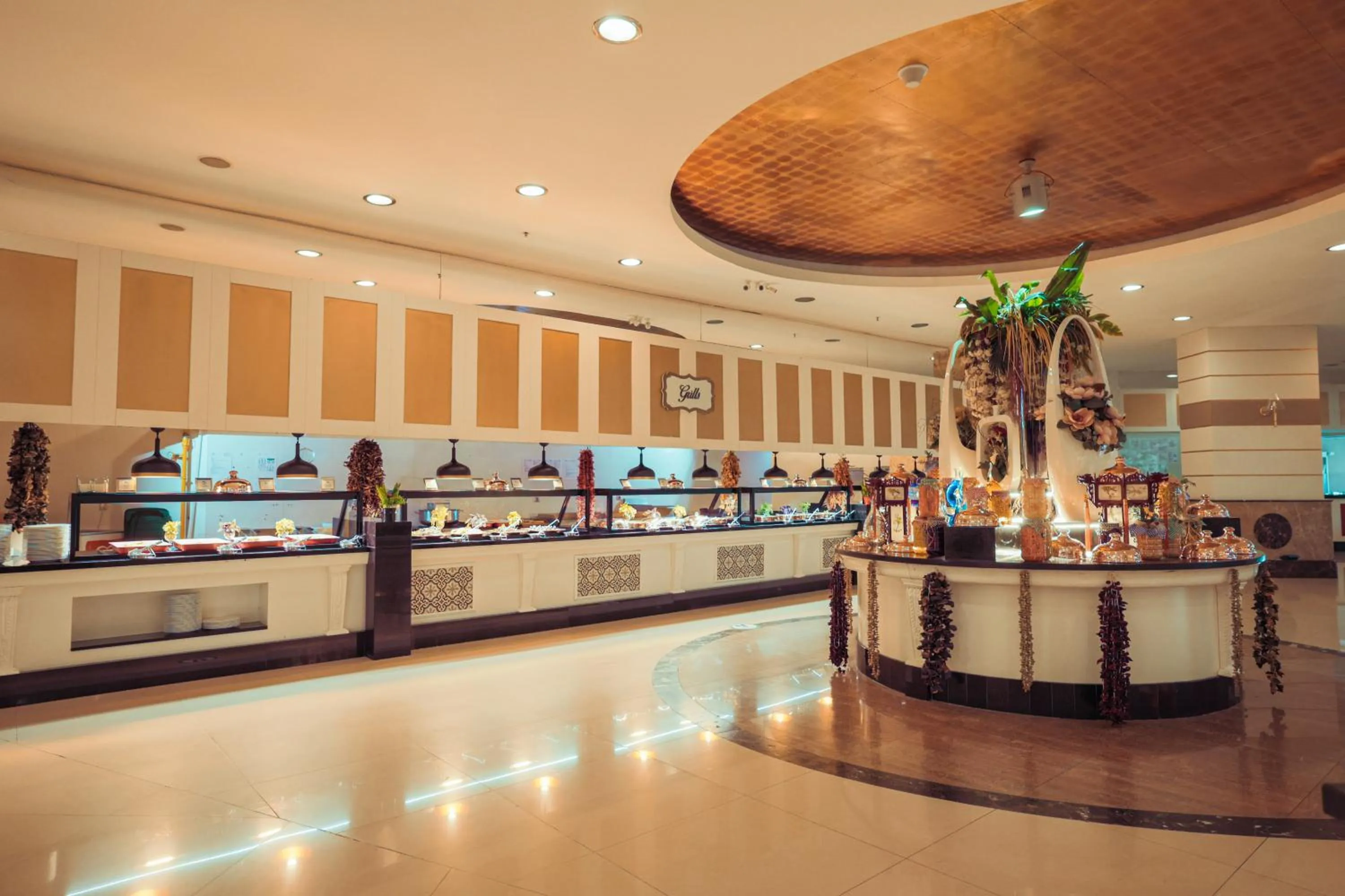 Property building in Crystal Prestige Pearl Collection