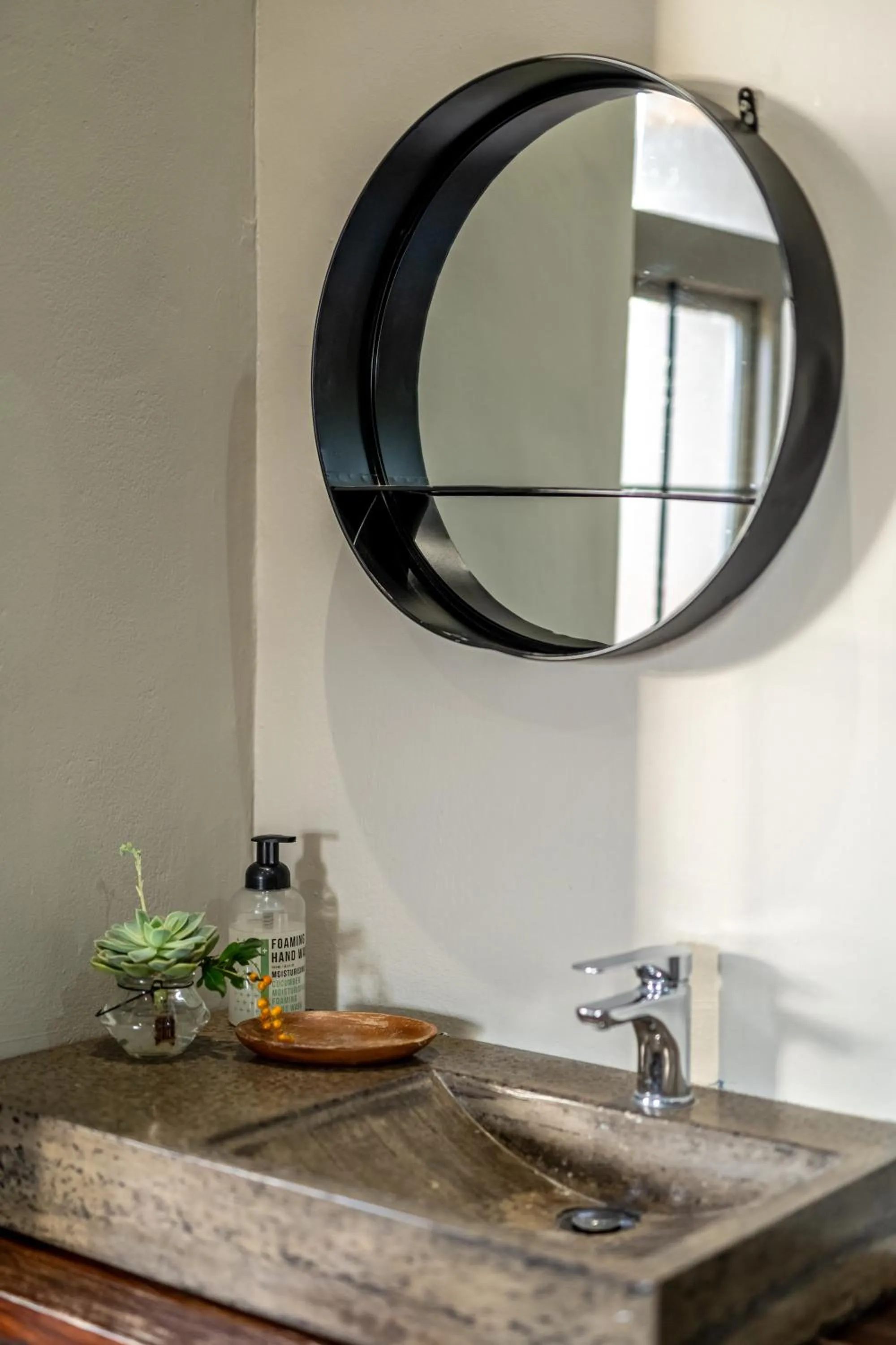 Decorative detail in Blue Rain Guest House