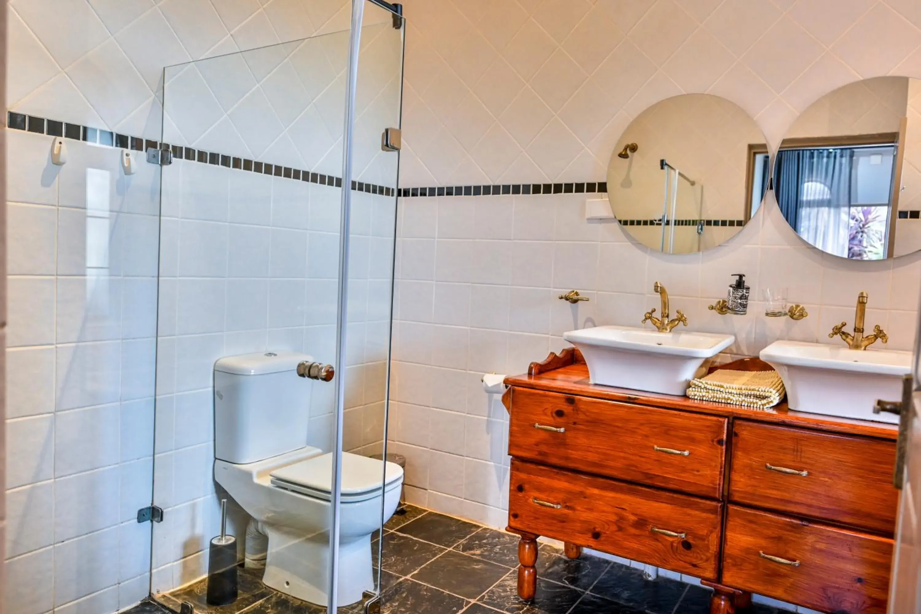 Suite with Balcony in Blue Rain Guest House Suite with Balcony in Blue Rain Guest House