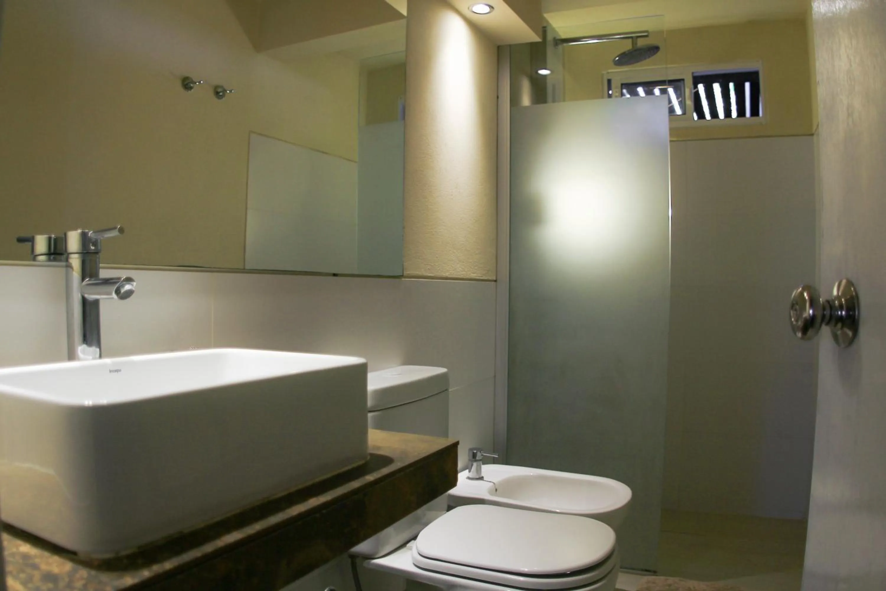 Shower in Aloe Village Aparthotel & Spa