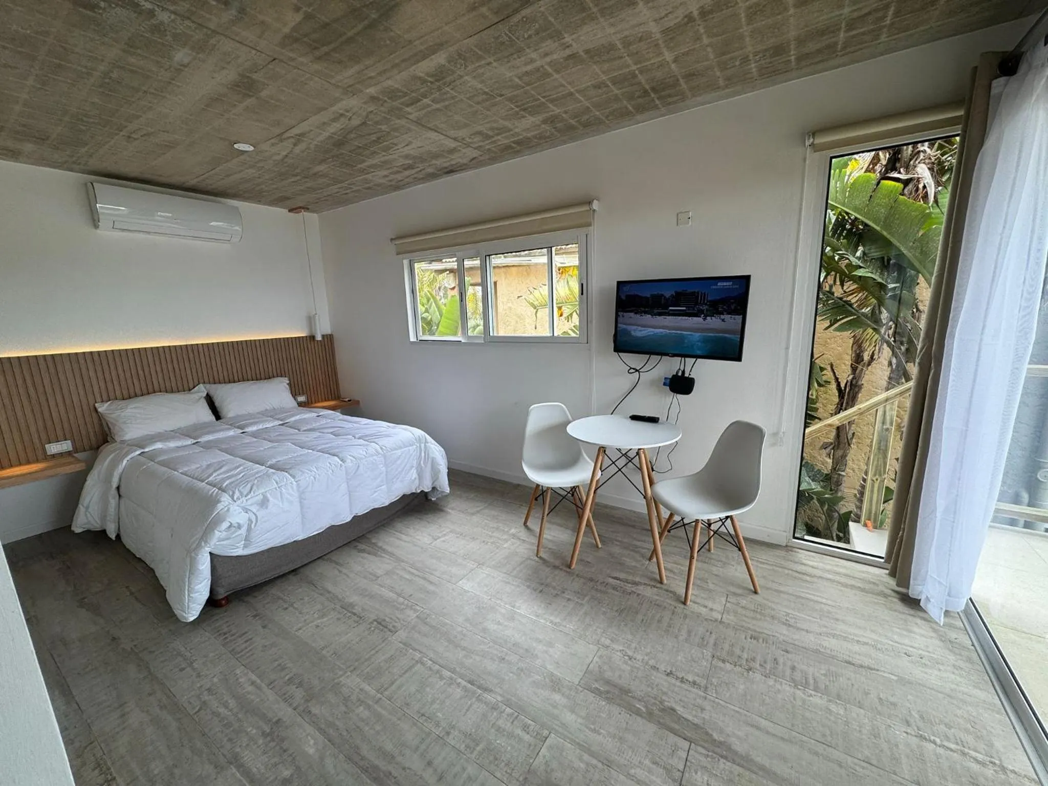 Communal lounge/ TV room, Bed in Aloe Village Aparthotel & Spa