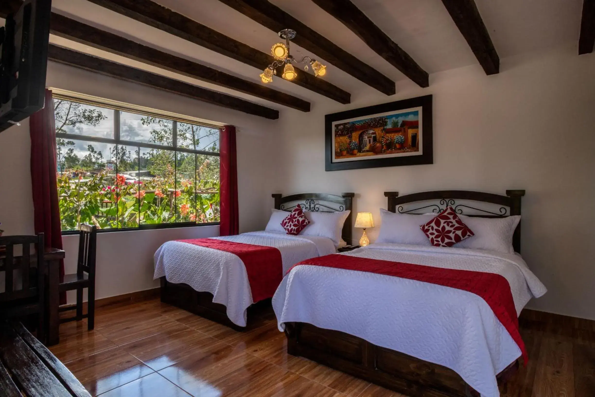 Superior Twin Room in Hotel Villa de Paris Superior Twin Room in Hotel Villa de Paris