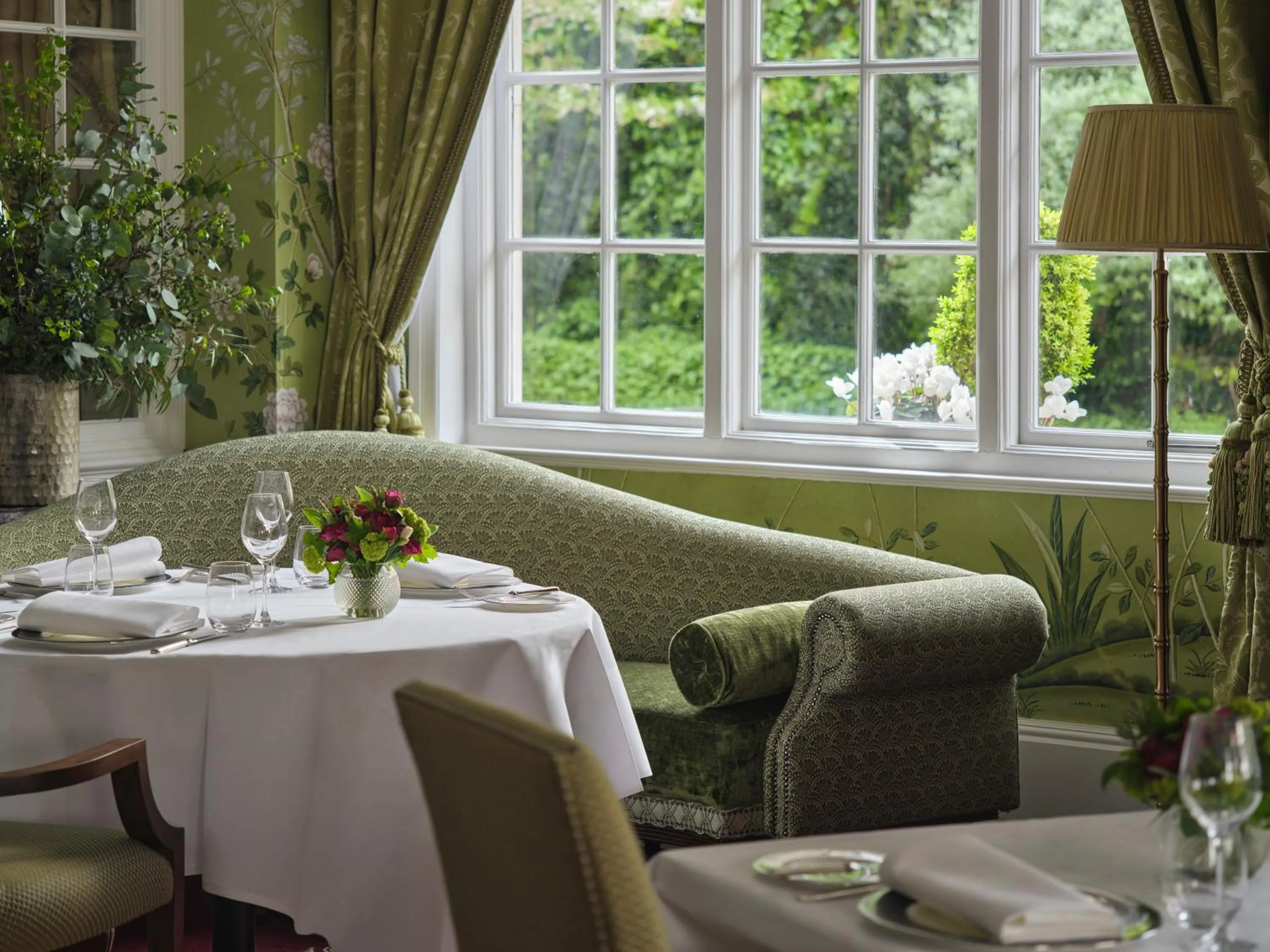 Restaurant/places to eat in The Goring
