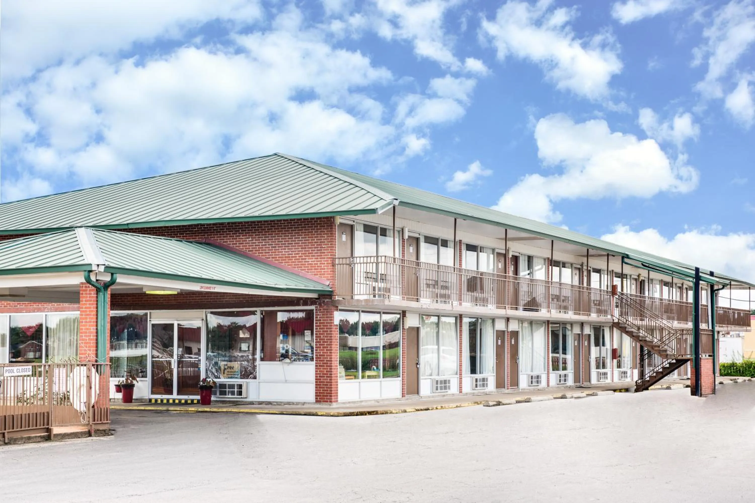 Property building in Days Inn by Wyndham Newport