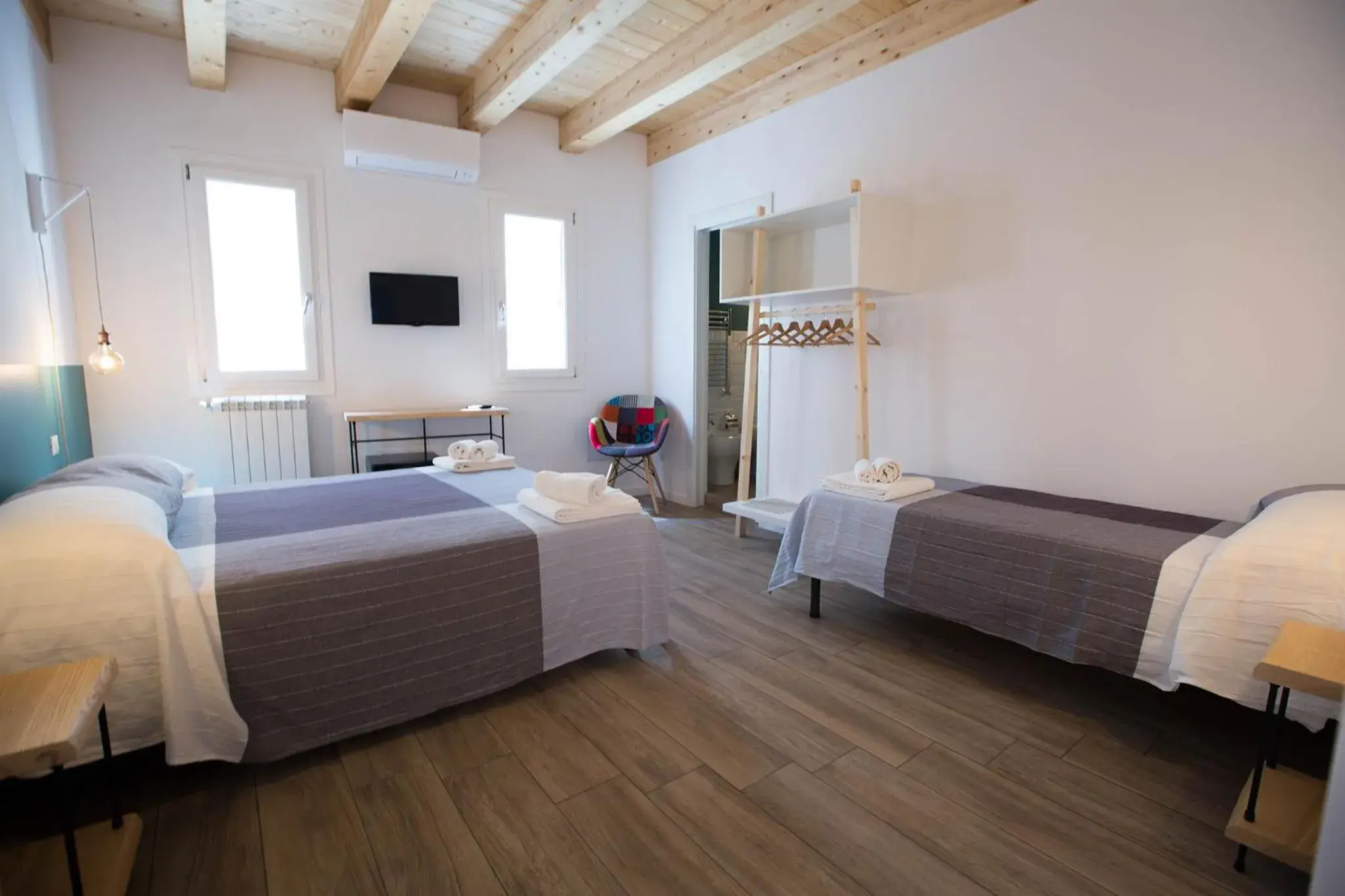 Deluxe Triple Room - single occupancy in B&B Da Peppa Deluxe Triple Room - single occupancy in B&B Da Peppa