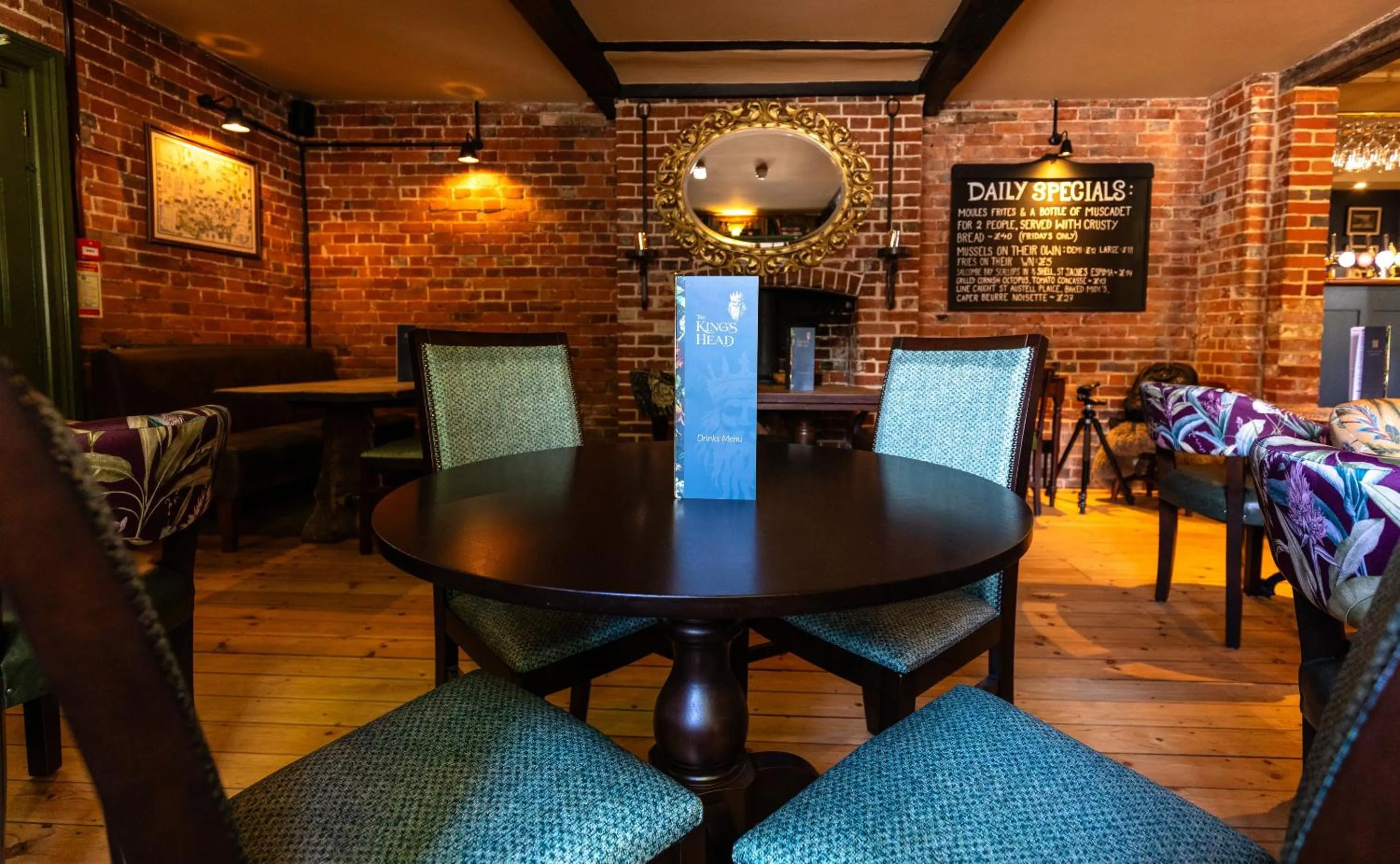 Dining area in The King's Head