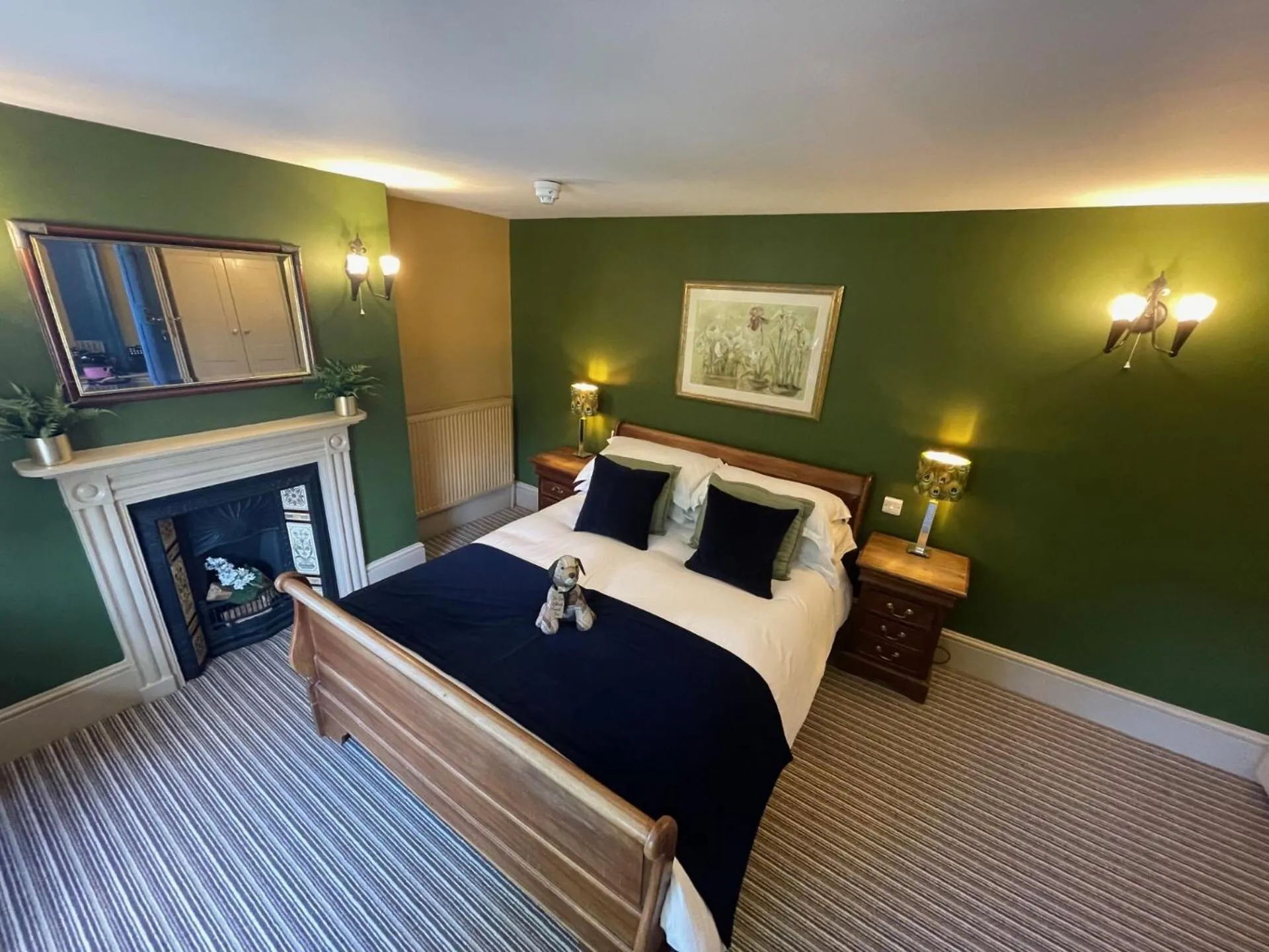 Bedroom, Bed in The King's Head