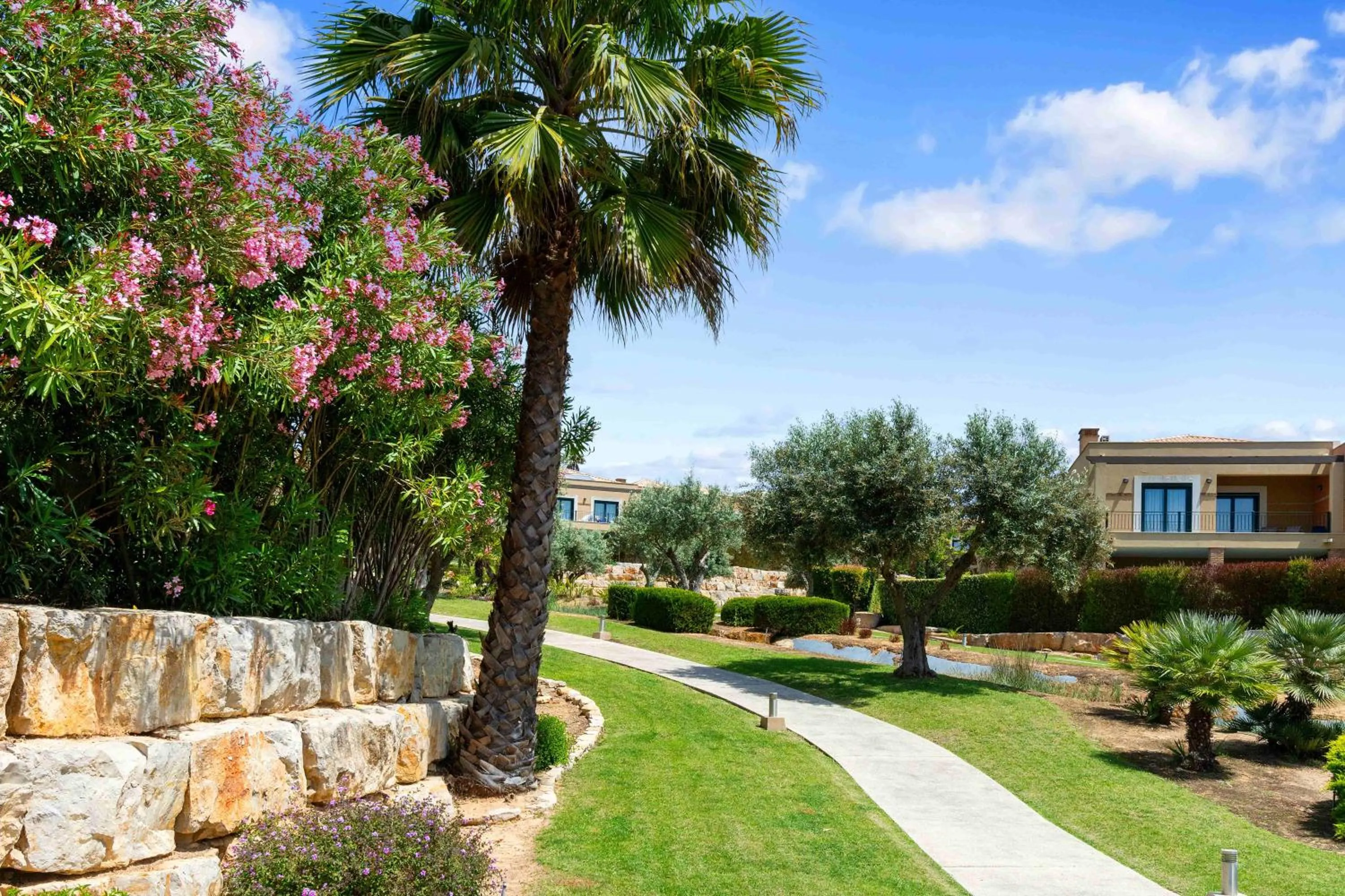 Hiking in Vale de Milho Village