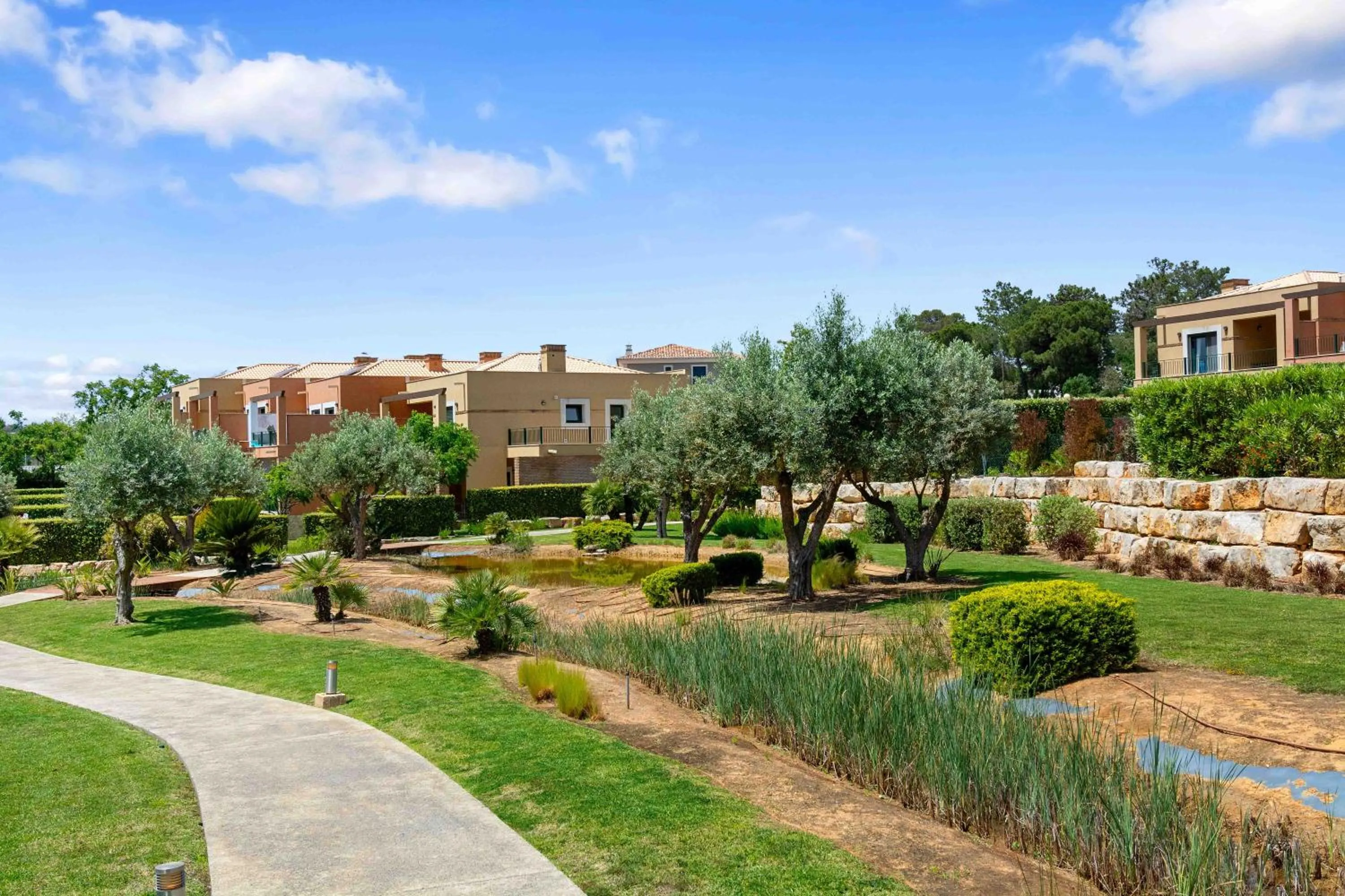 Hiking in Vale de Milho Village
