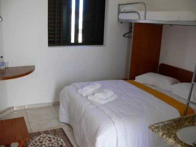 Photo of the whole room, Bed in Pousada das Estrelas