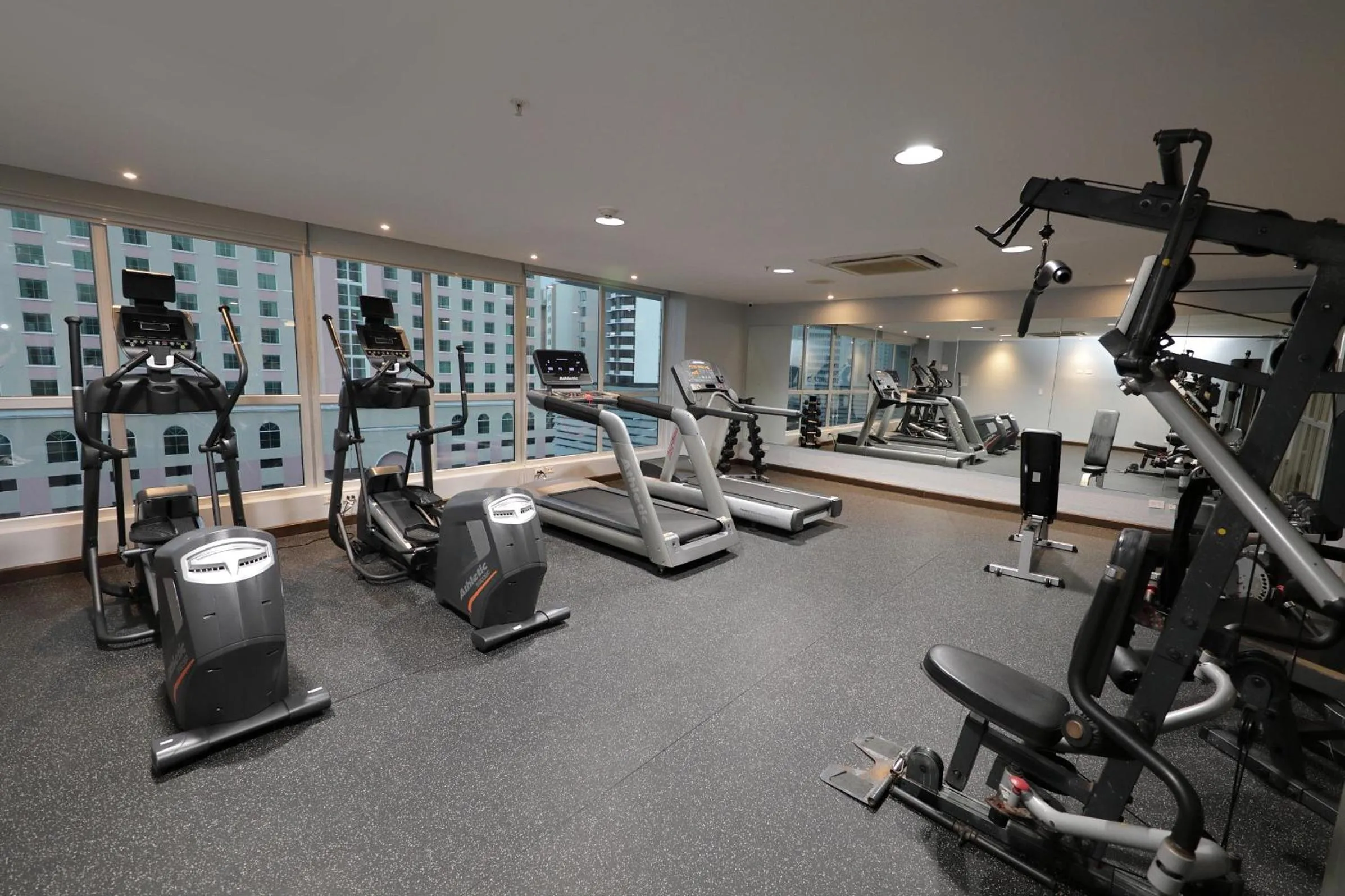 Fitness centre/facilities in Victoria Hotel and Suites Panama