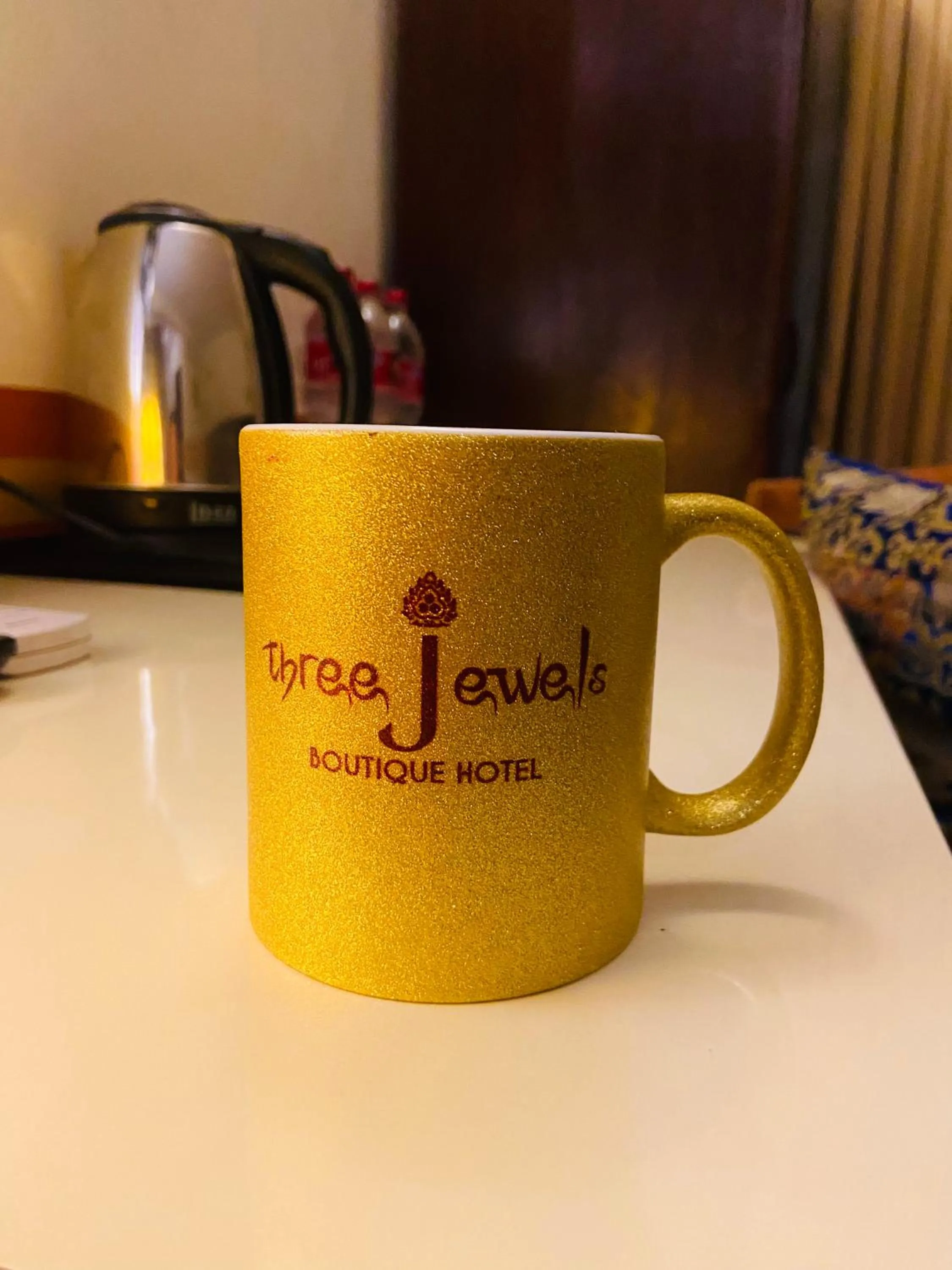 Three Jewels Boutique Hotel