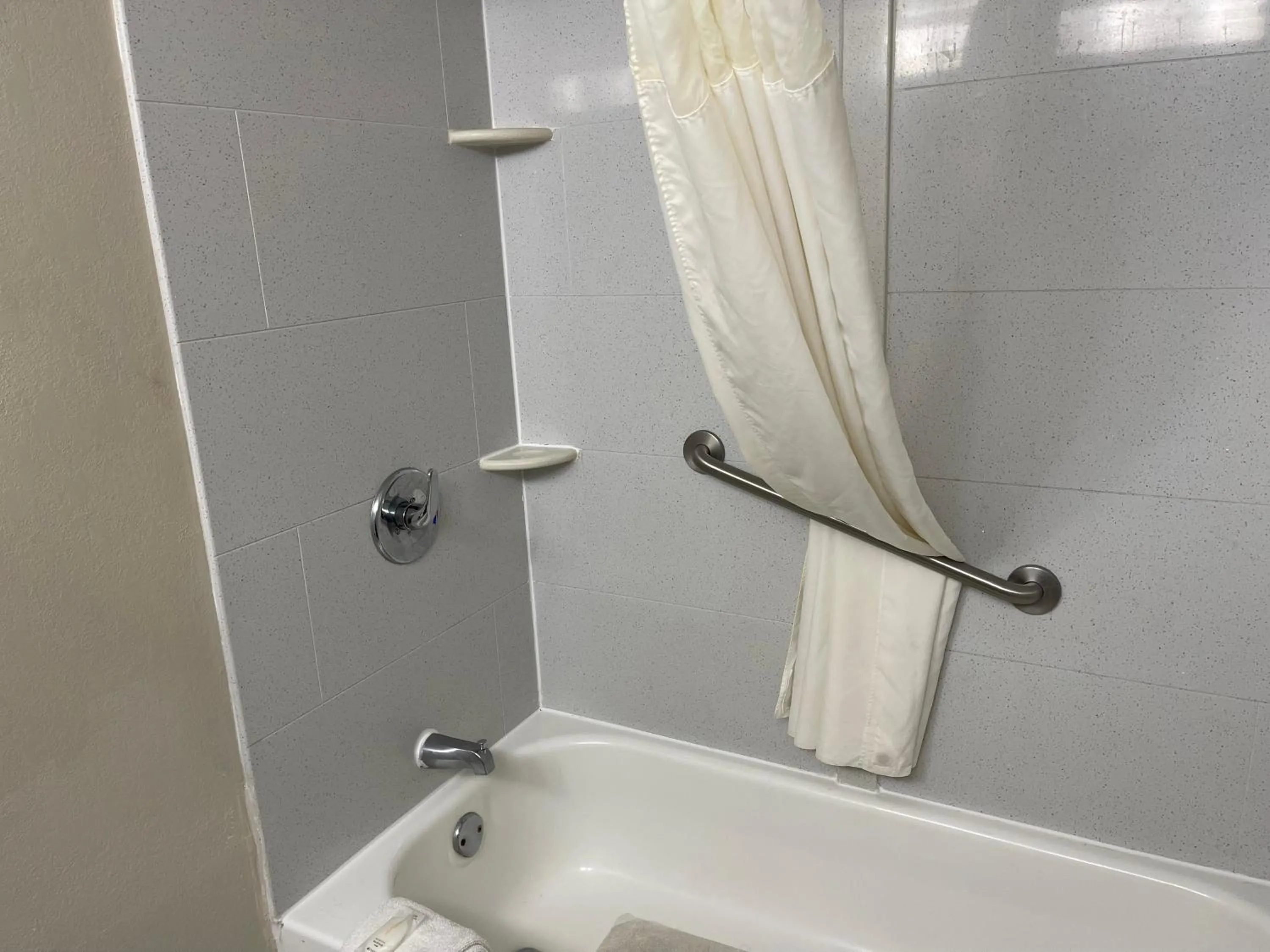 Bathroom in Quality Inn & Suites Columbia