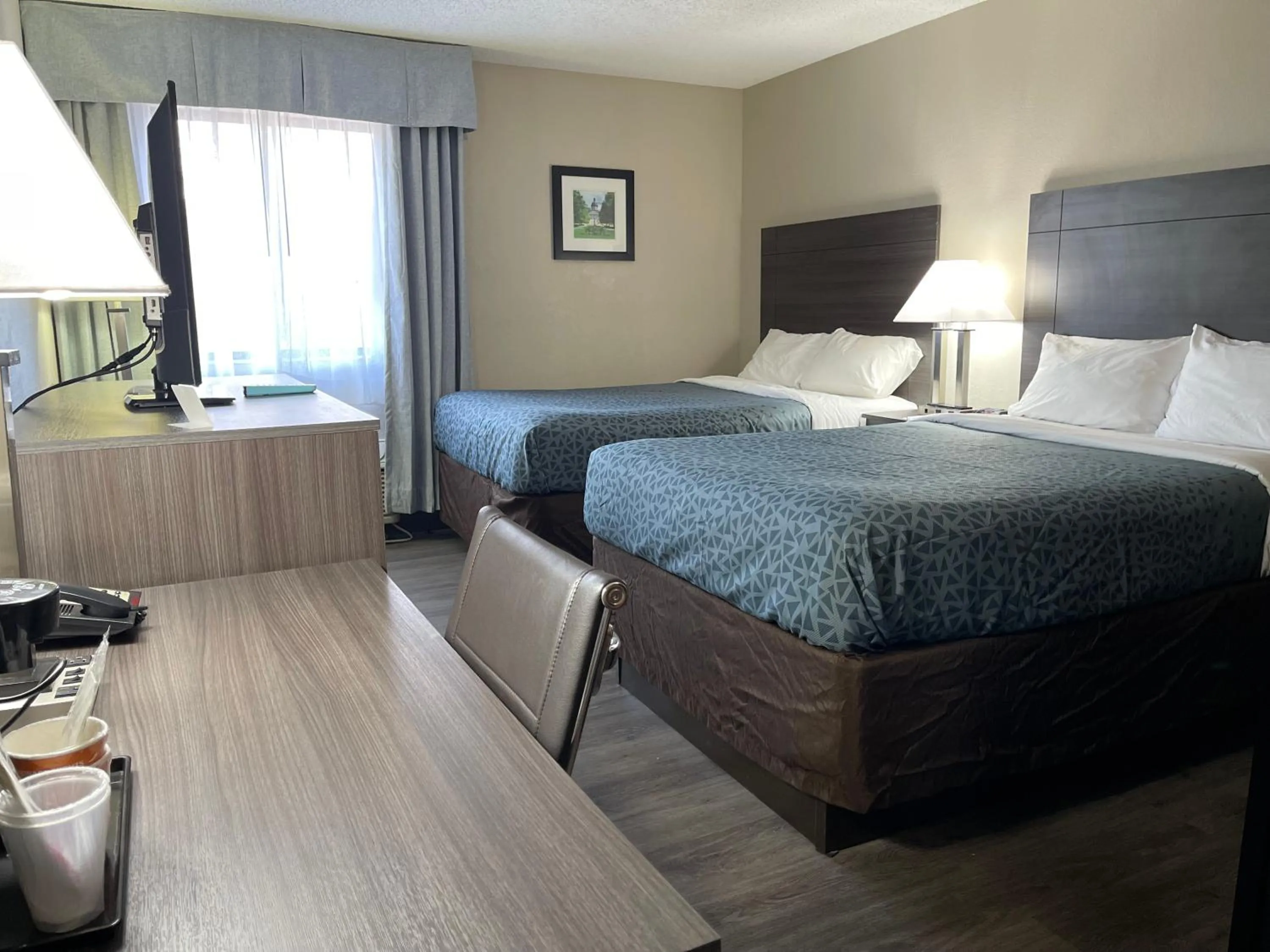 Bed in Quality Inn & Suites Columbia