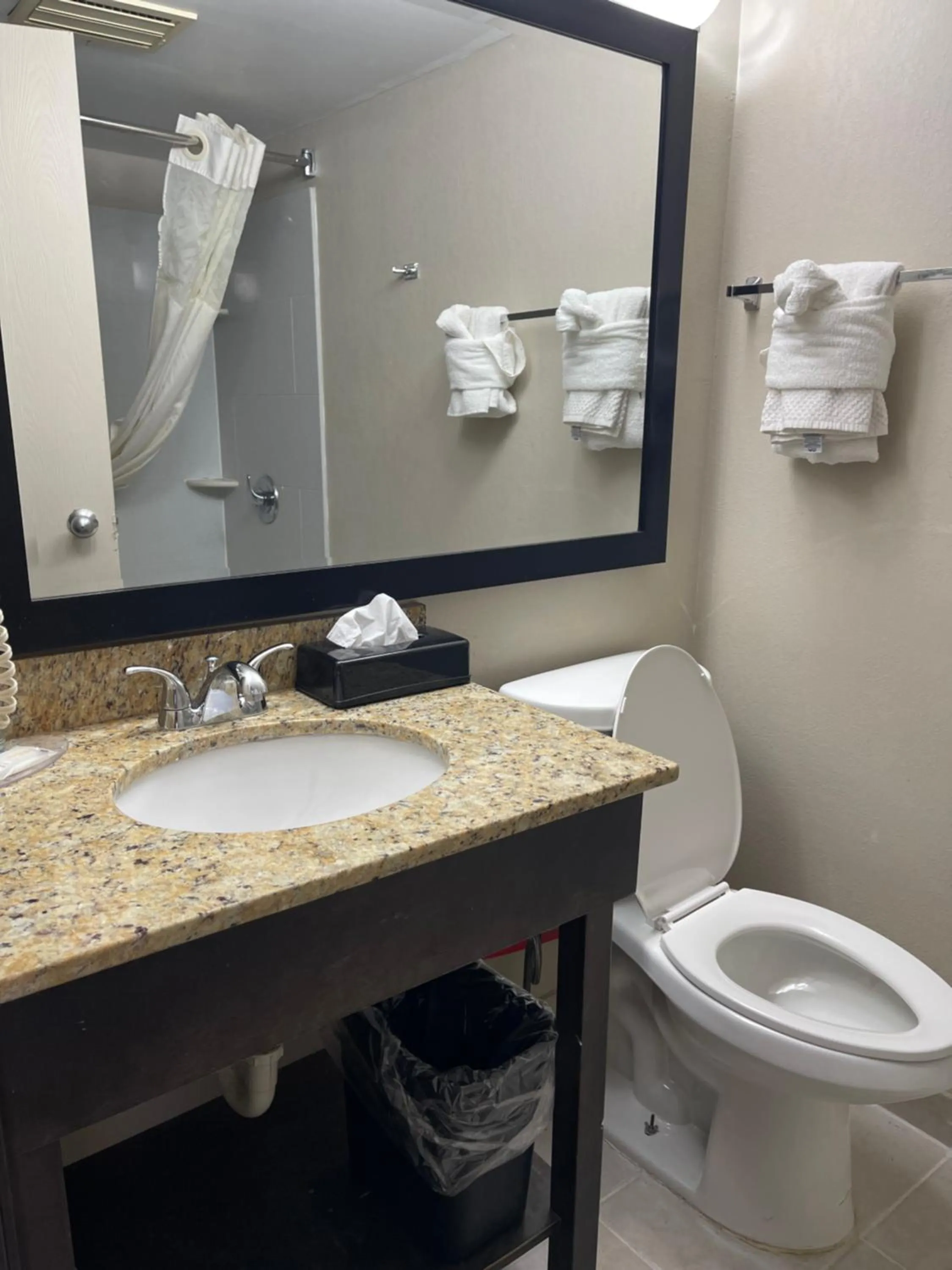 Bathroom in Quality Inn & Suites Columbia