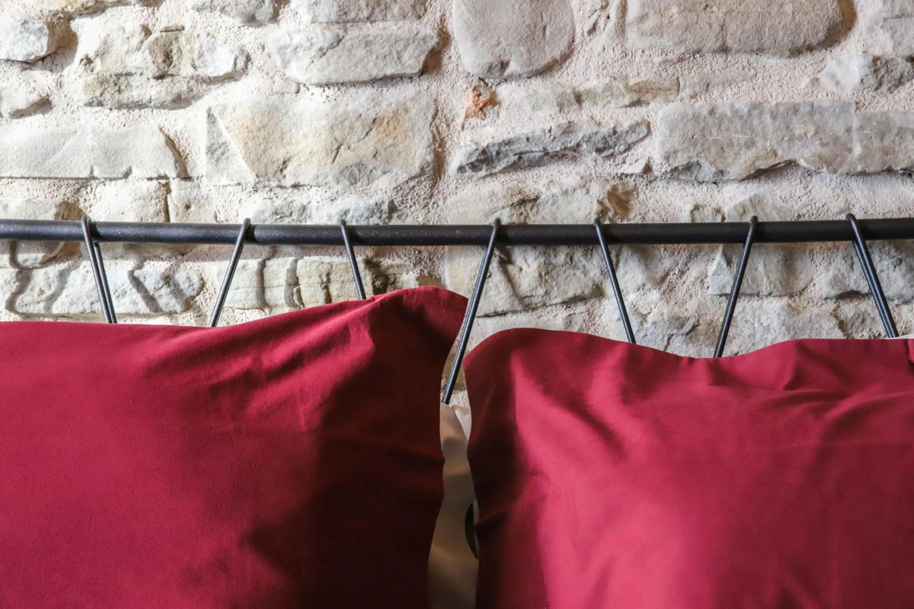 Bed in Albergo del Bramante