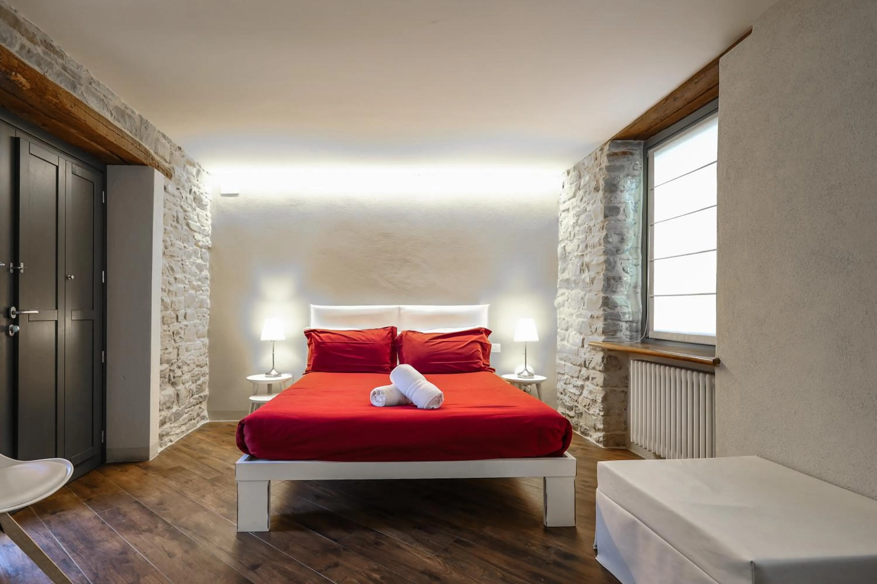 Bed in Albergo del Bramante