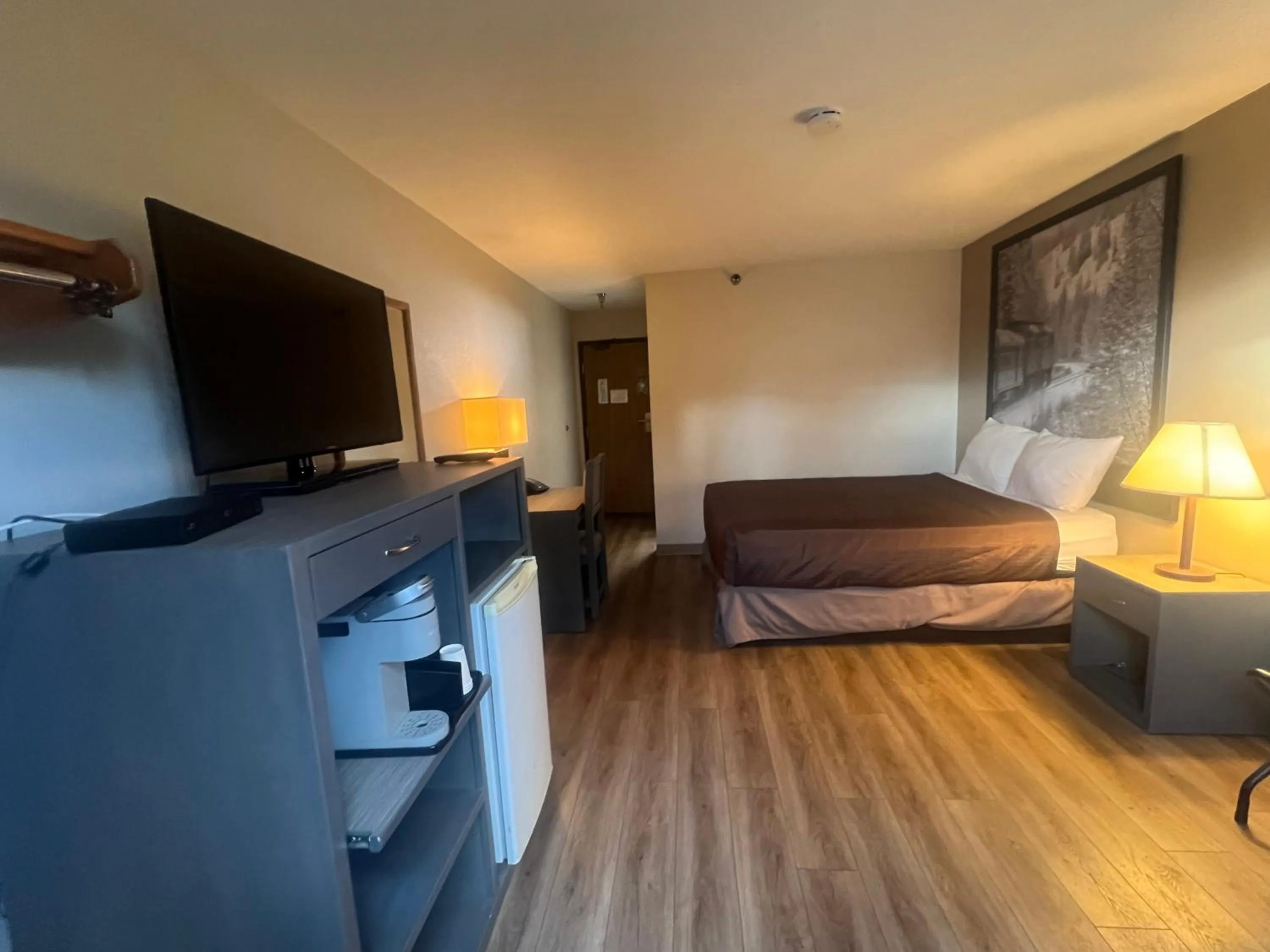 Super 8 by Wyndham Salmon Arm