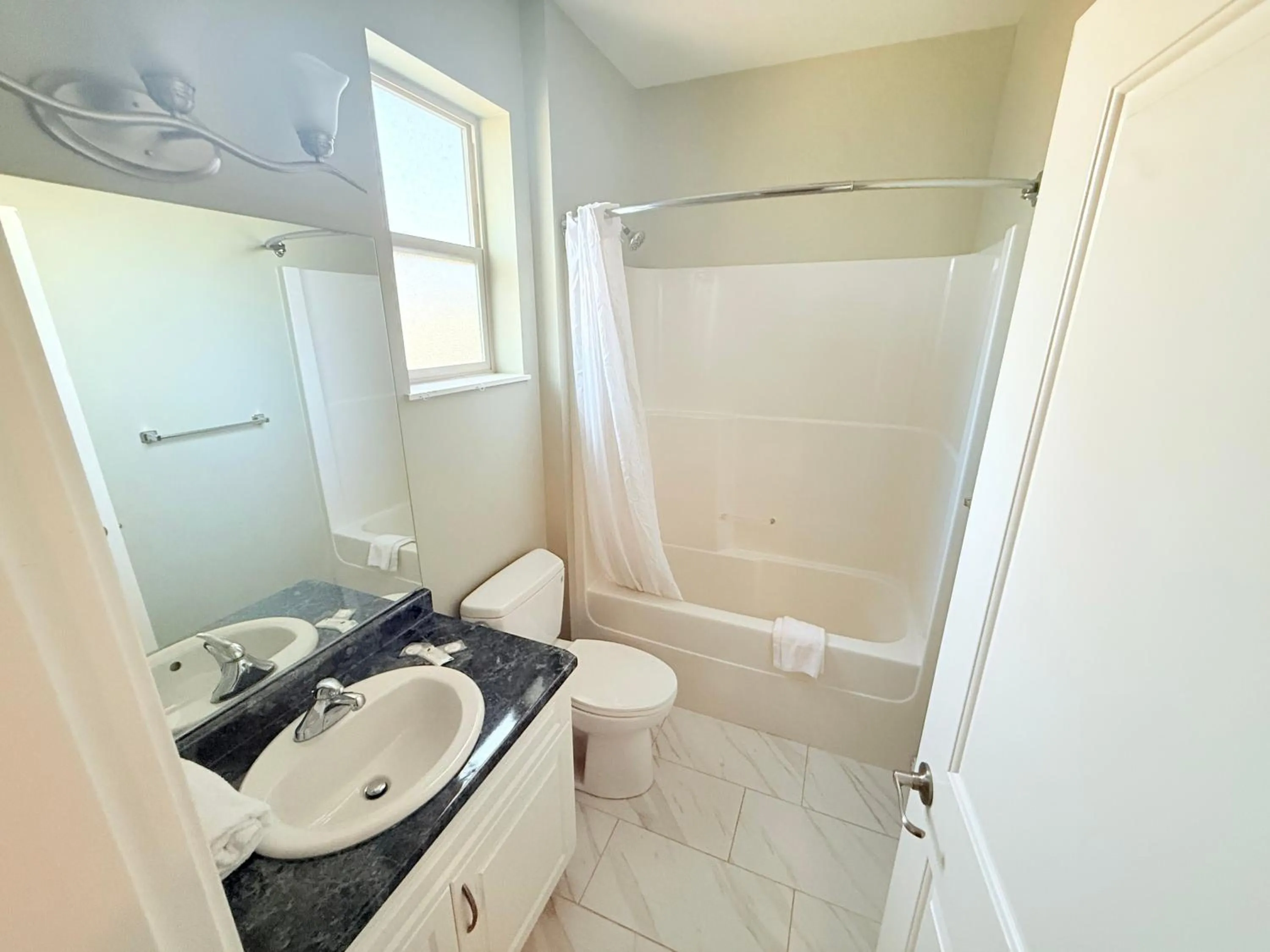 Super 8 by Wyndham Salmon Arm