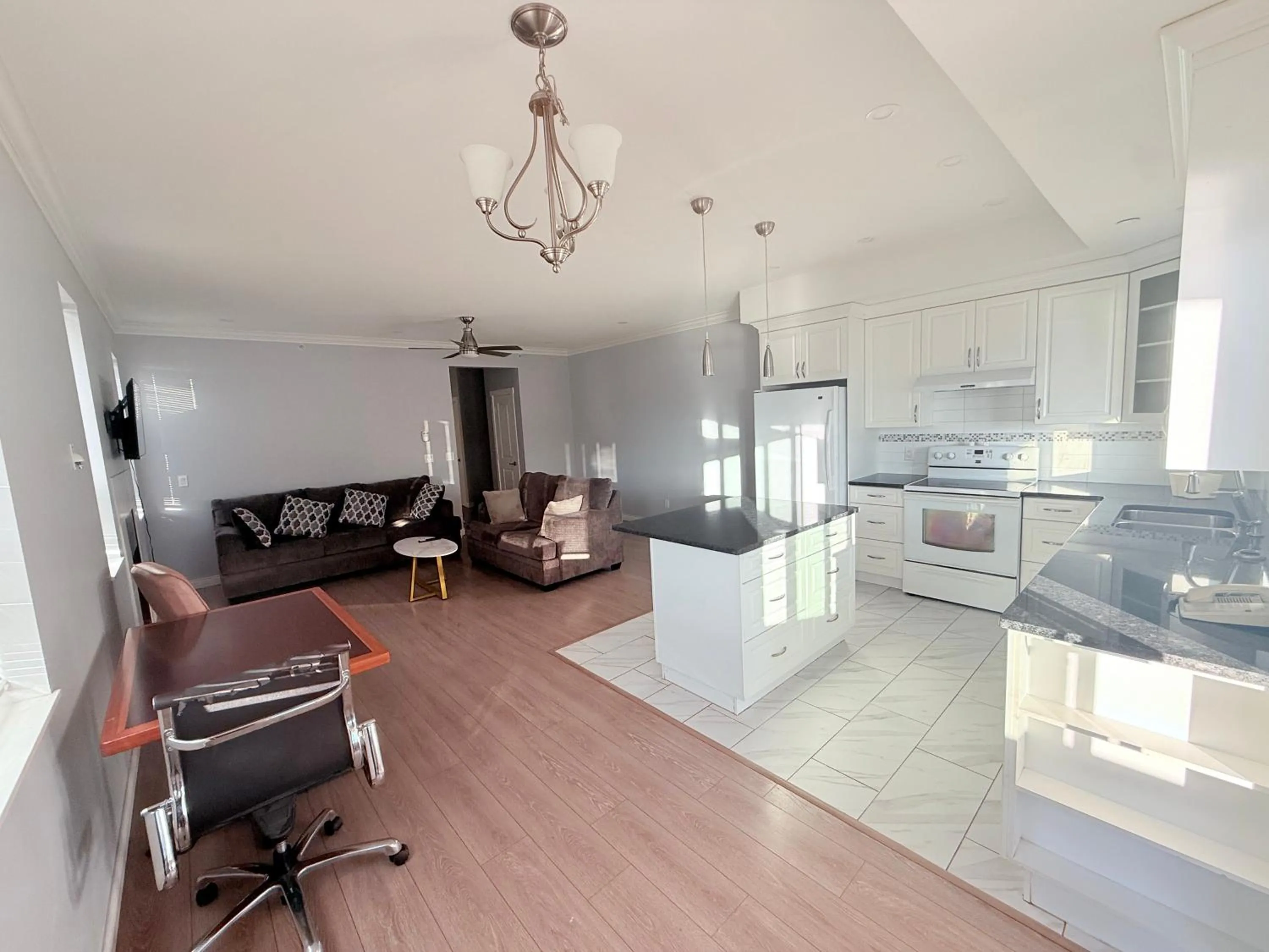 Super 8 by Wyndham Salmon Arm