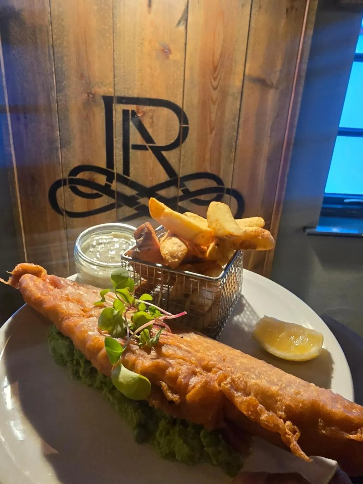 Food in The Royal Arms Hotel Room Only