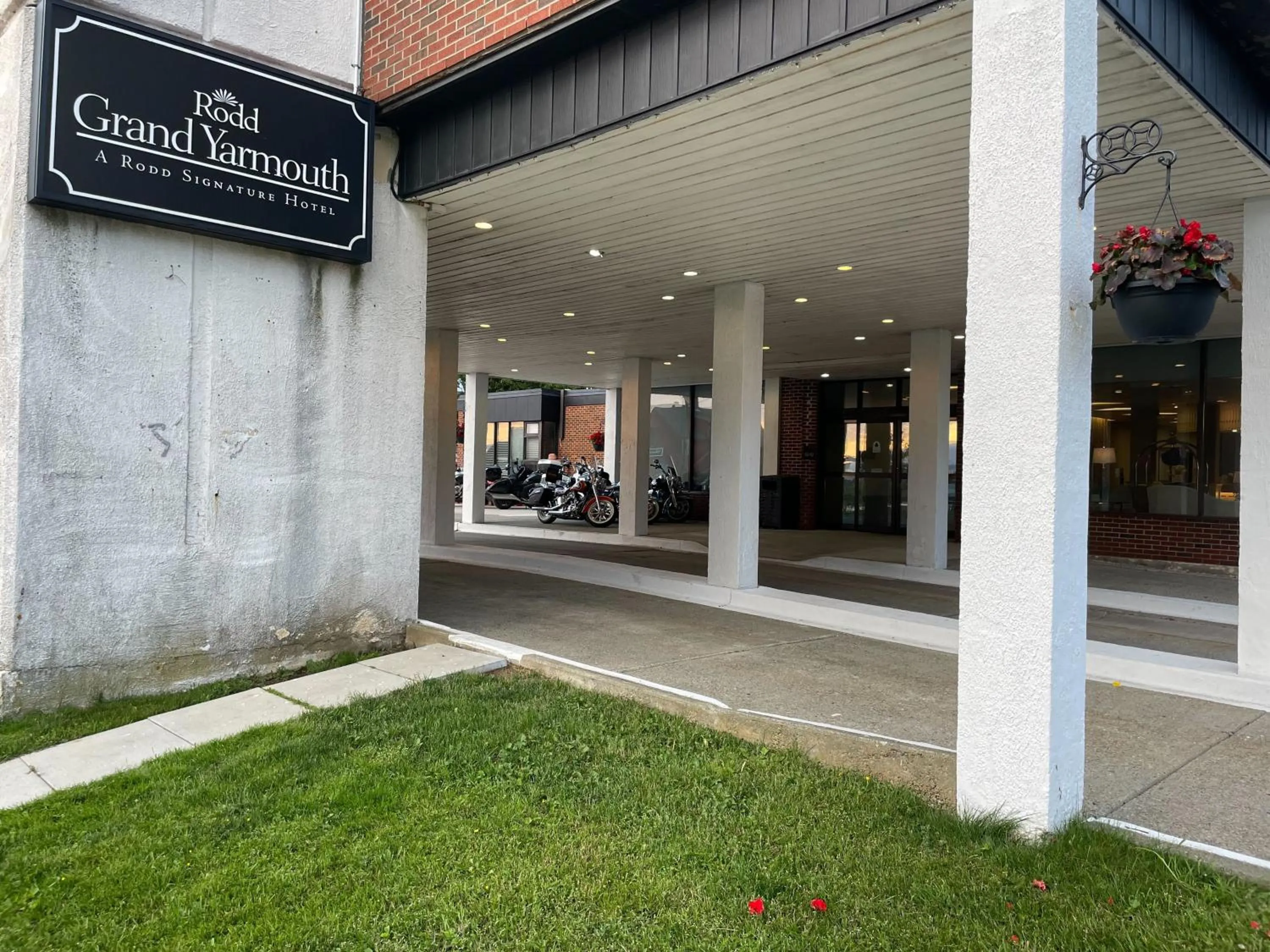 Property building in Rodd Grand Yarmouth