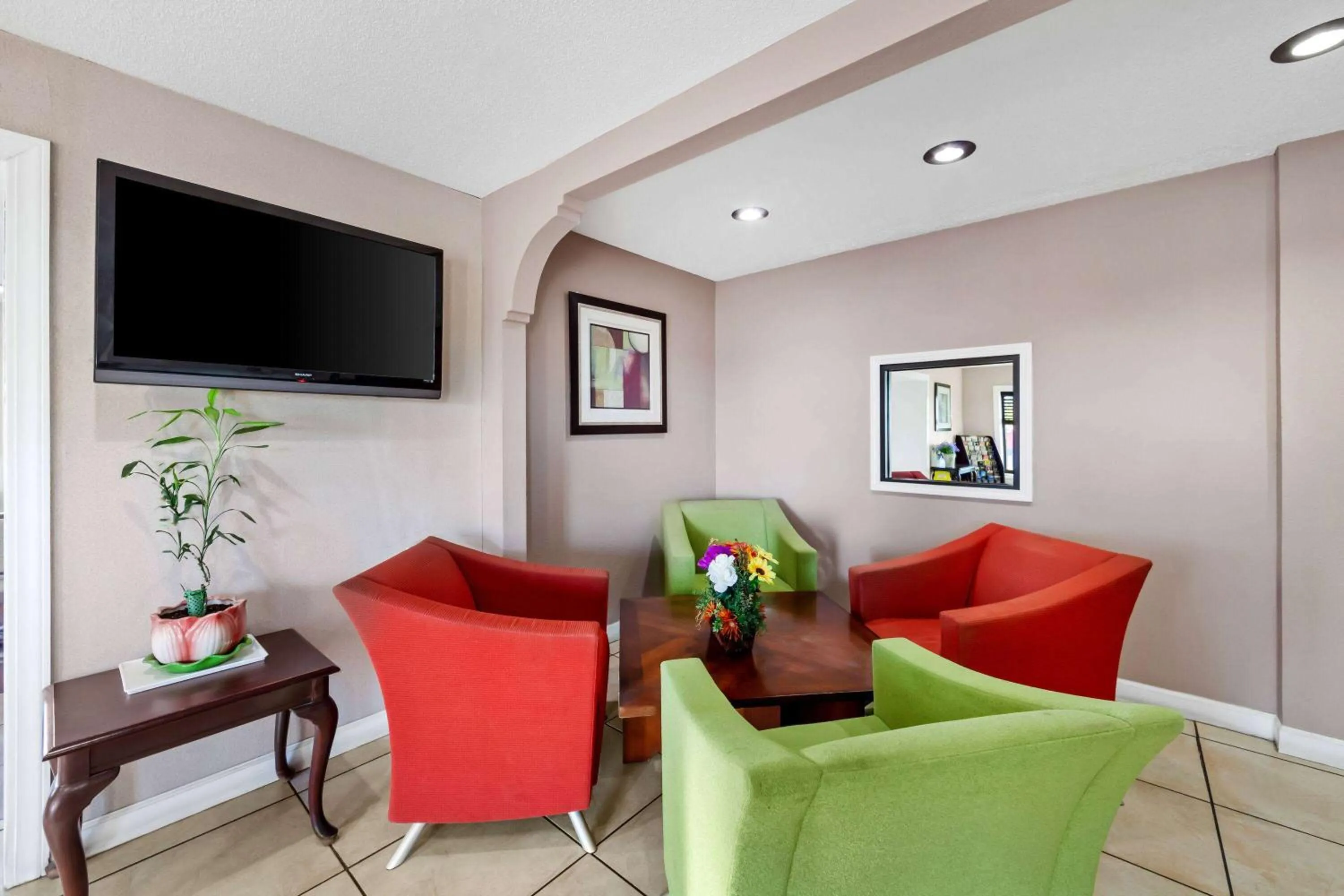 Lobby or reception in Days Inn by Wyndham Brownsville