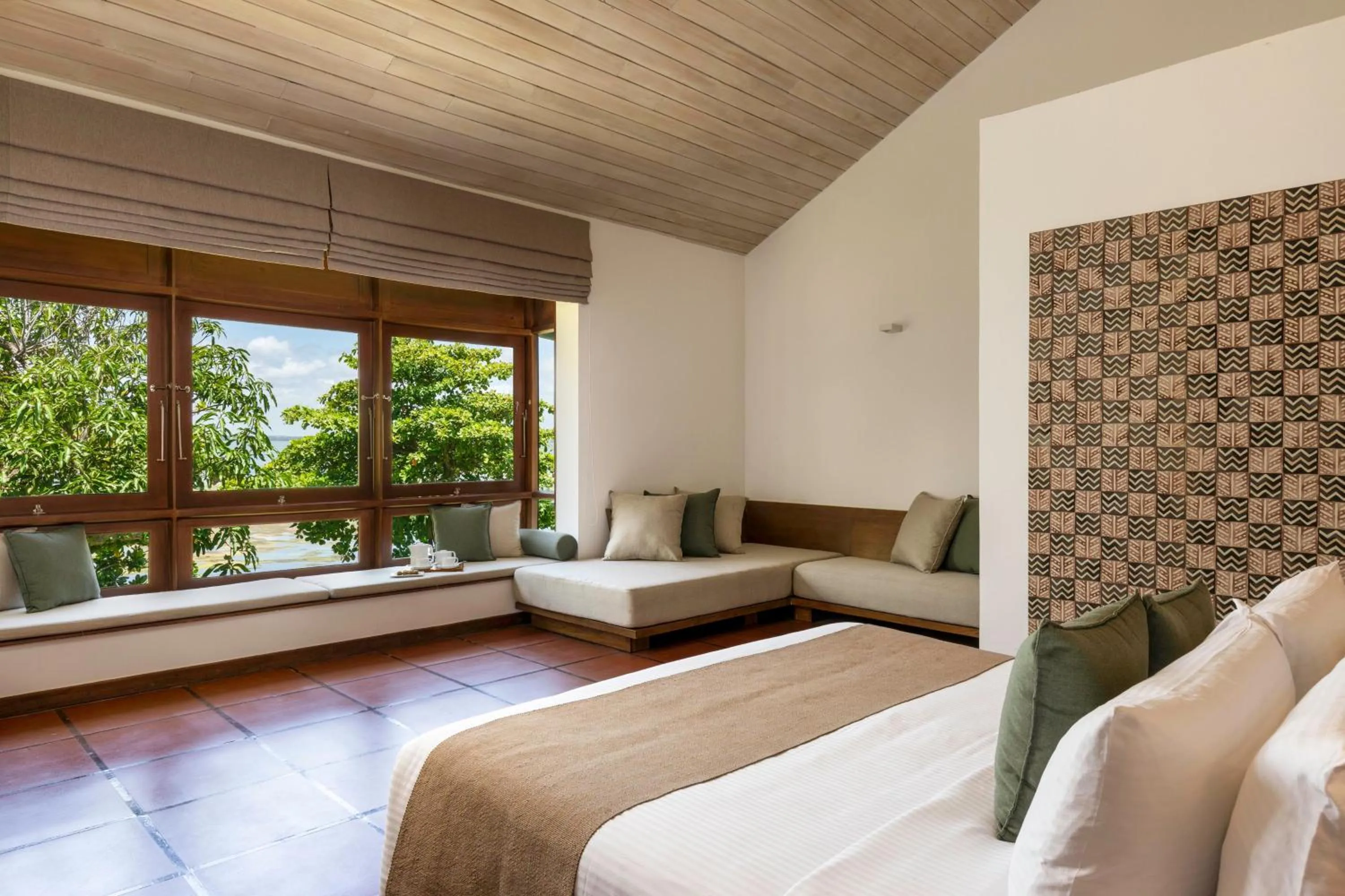 Bedroom, Bed in Jetwing Lagoon Wellness, A Luxury Reserve - Adults Only