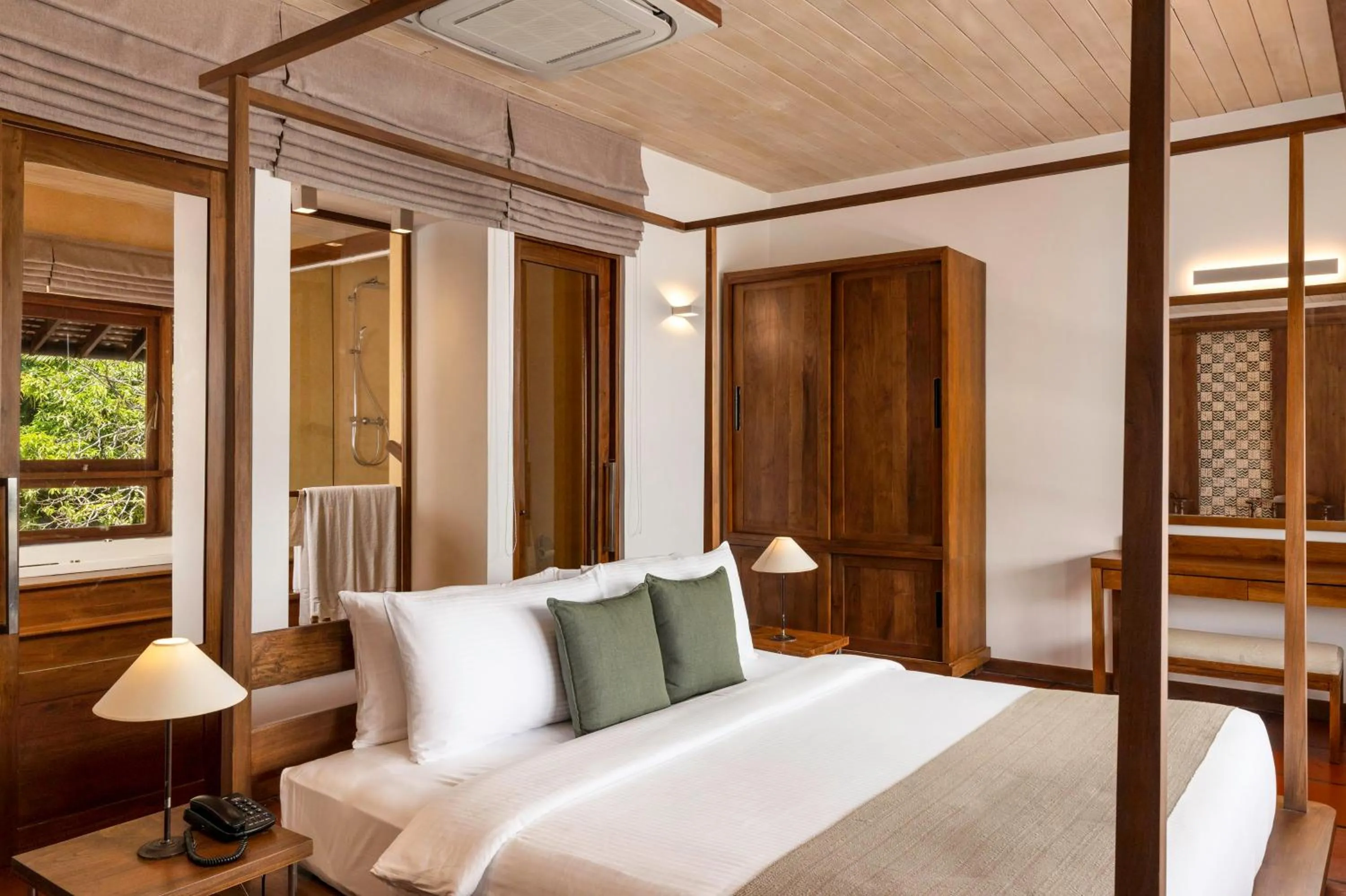 Bed in Jetwing Lagoon Wellness, A Luxury Reserve - Adults Only