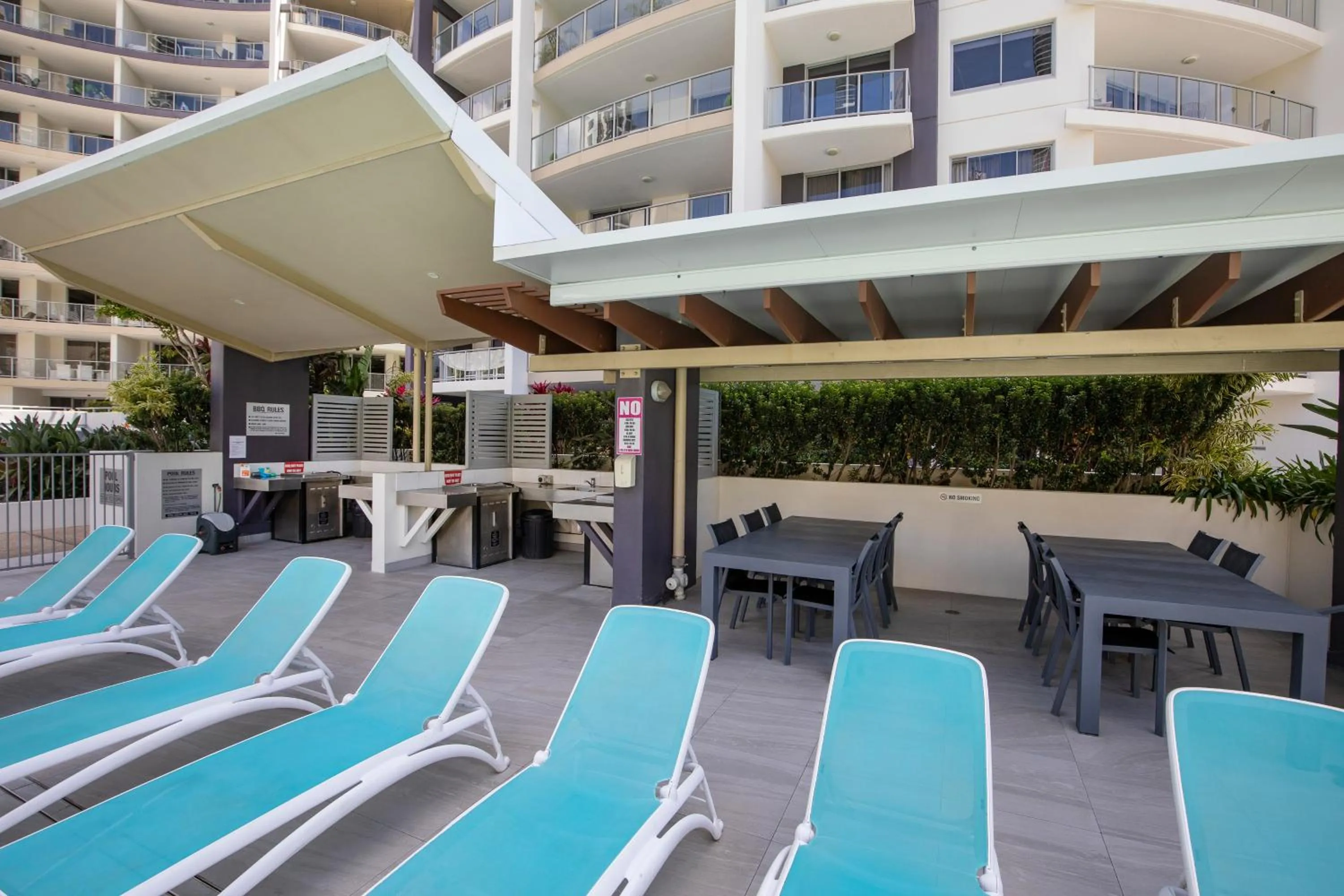 BBQ facilities in Trilogy Surfers Paradise