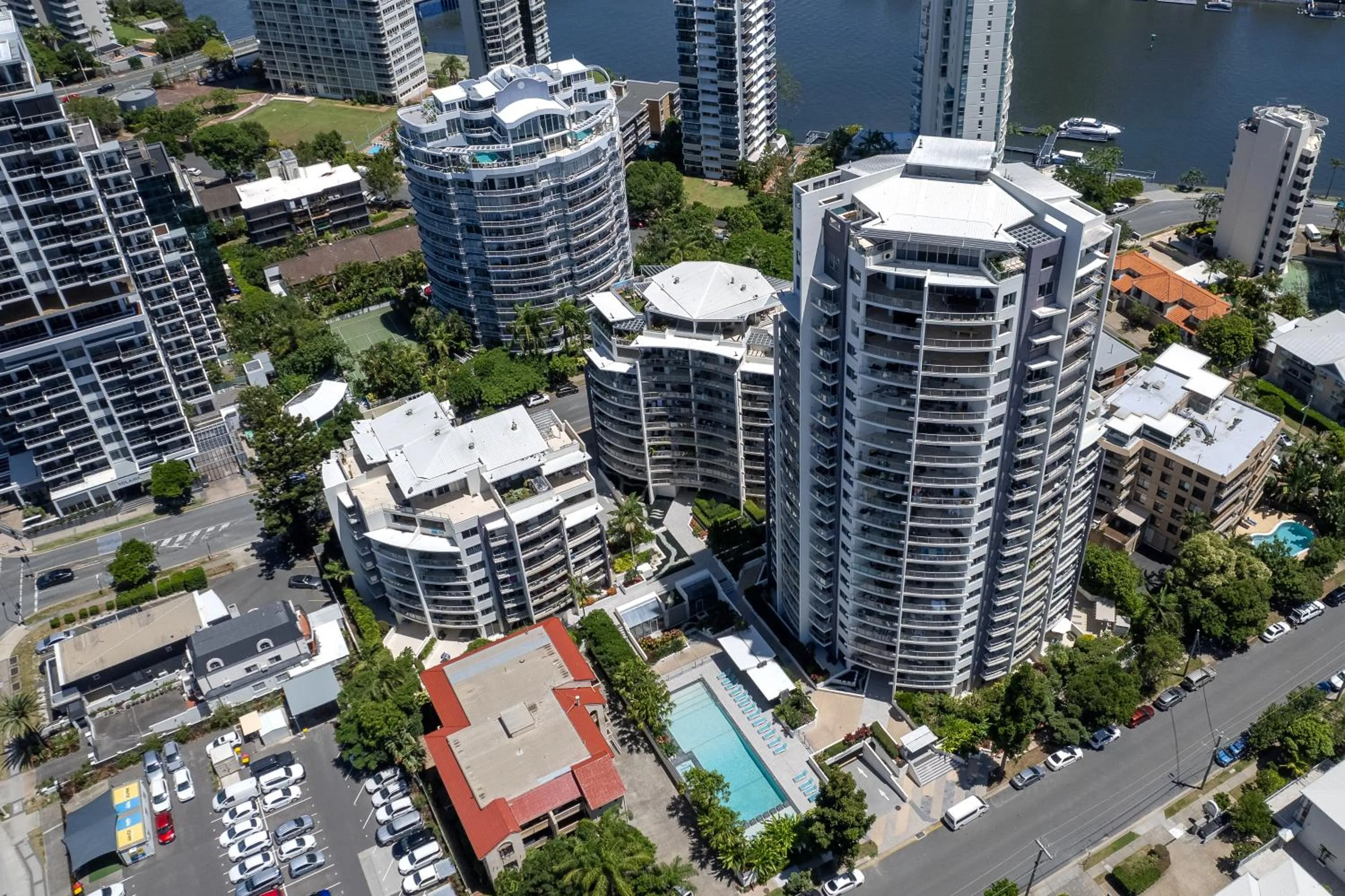 Property building in Trilogy Surfers Paradise