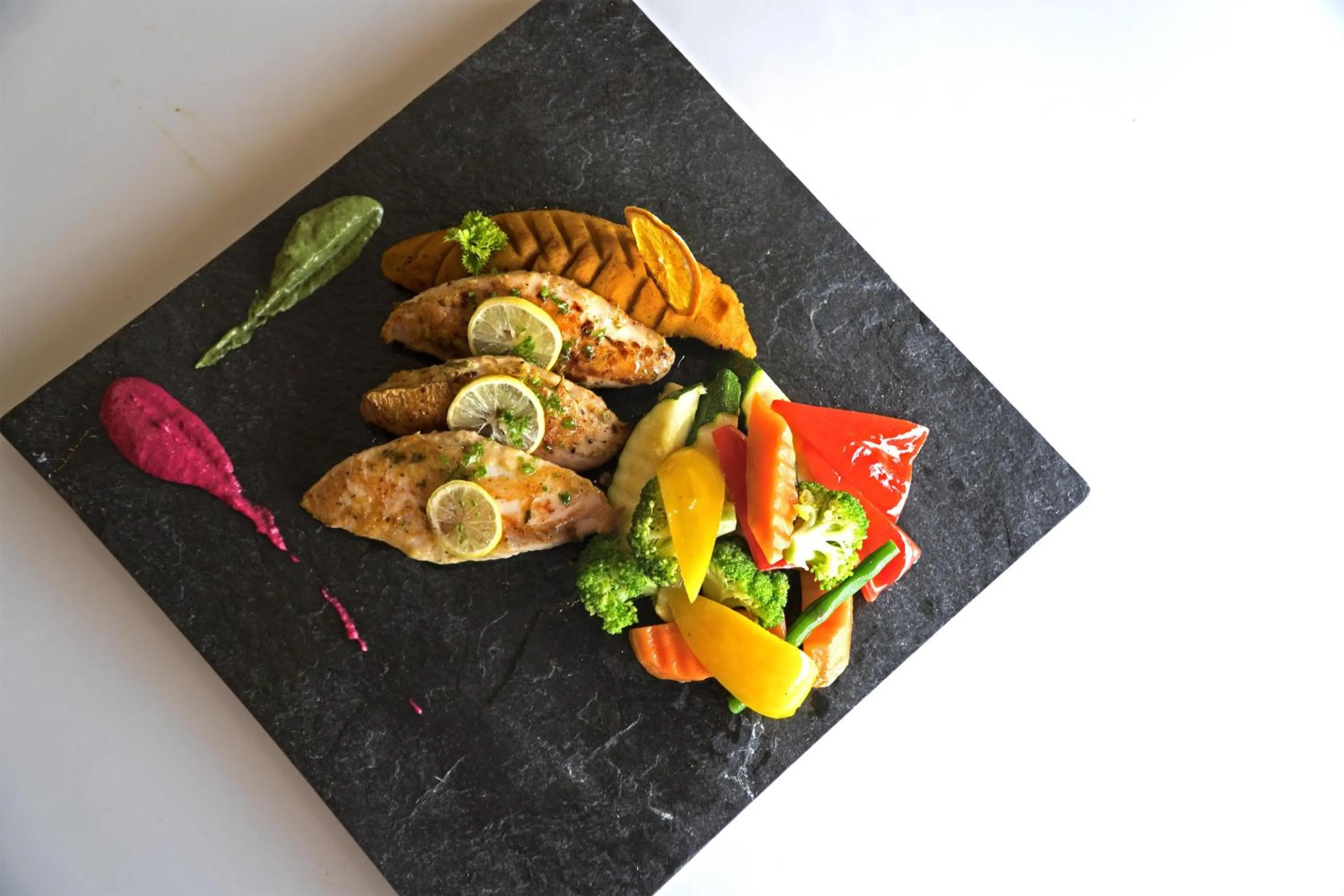 Food and drinks in Park Plaza, Ludhiana