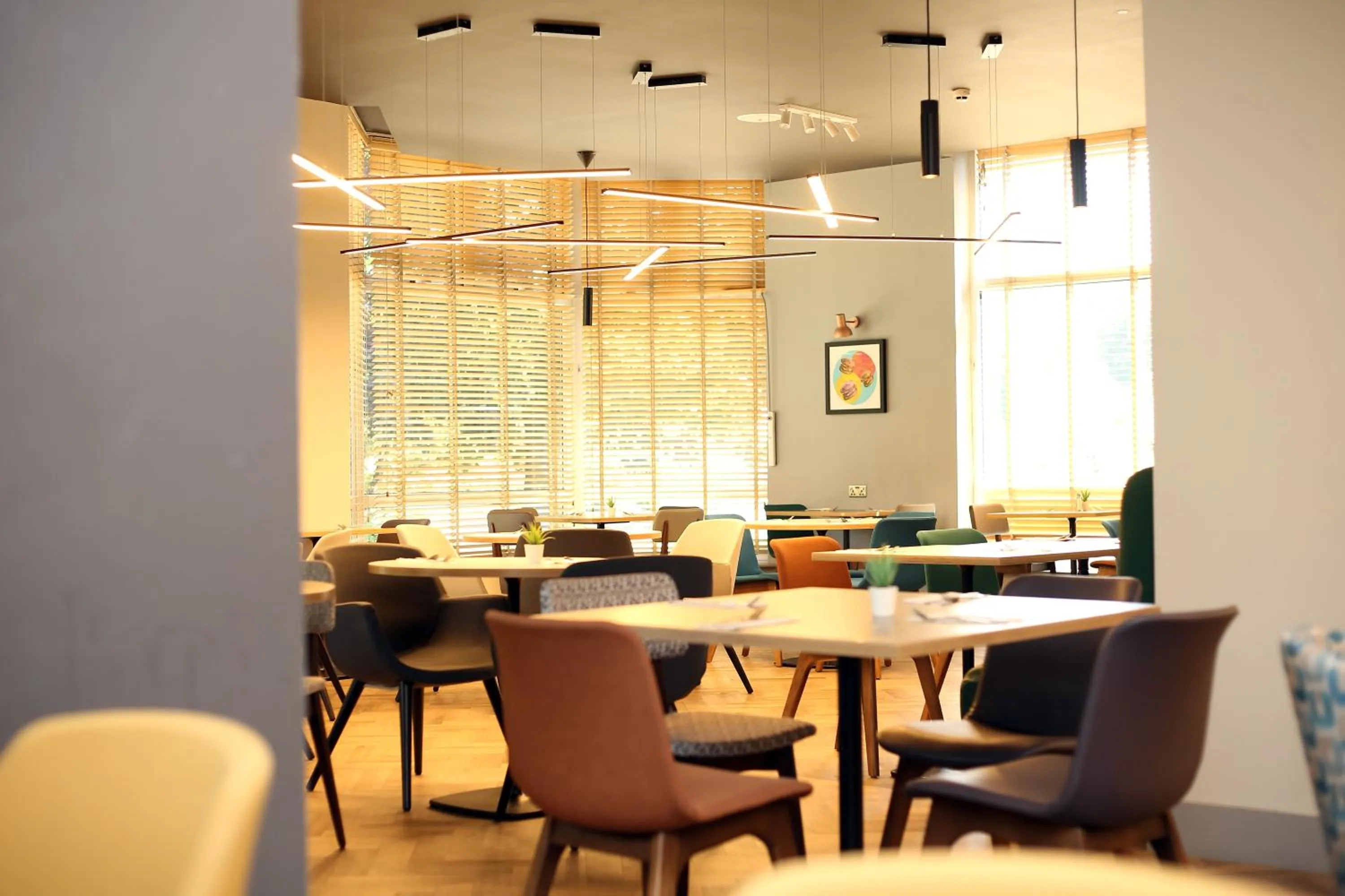 Restaurant/places to eat in Holiday Inn Basingstoke by IHG