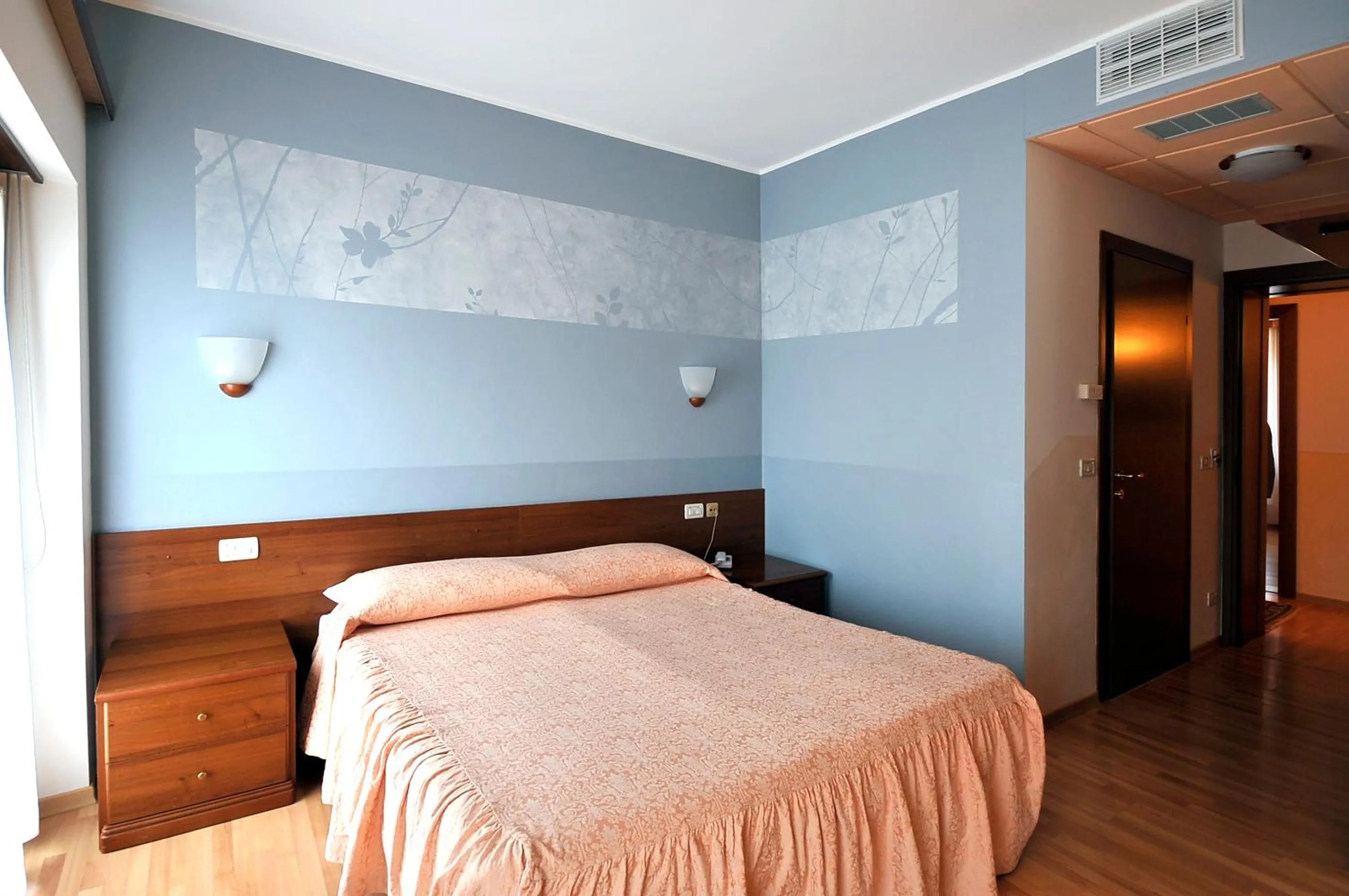 Bed in Ai Campi Di Marcello Hotel