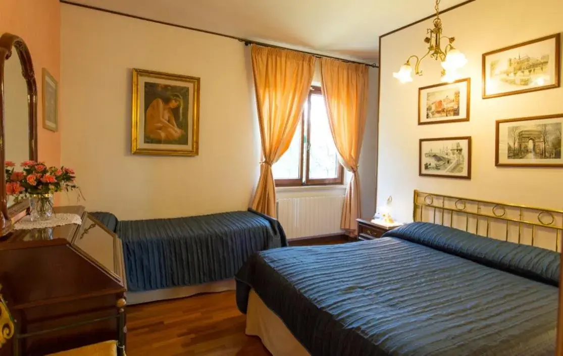 Deluxe Double or Twin Room with Garden View in B&B Villa Sans Souci Deluxe Double or Twin Room with Garden View in B&B Villa Sans Souci