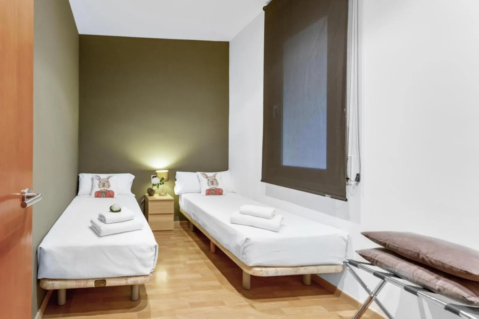 Bedroom, Bed in Fisa Rentals Ramblas Apartments