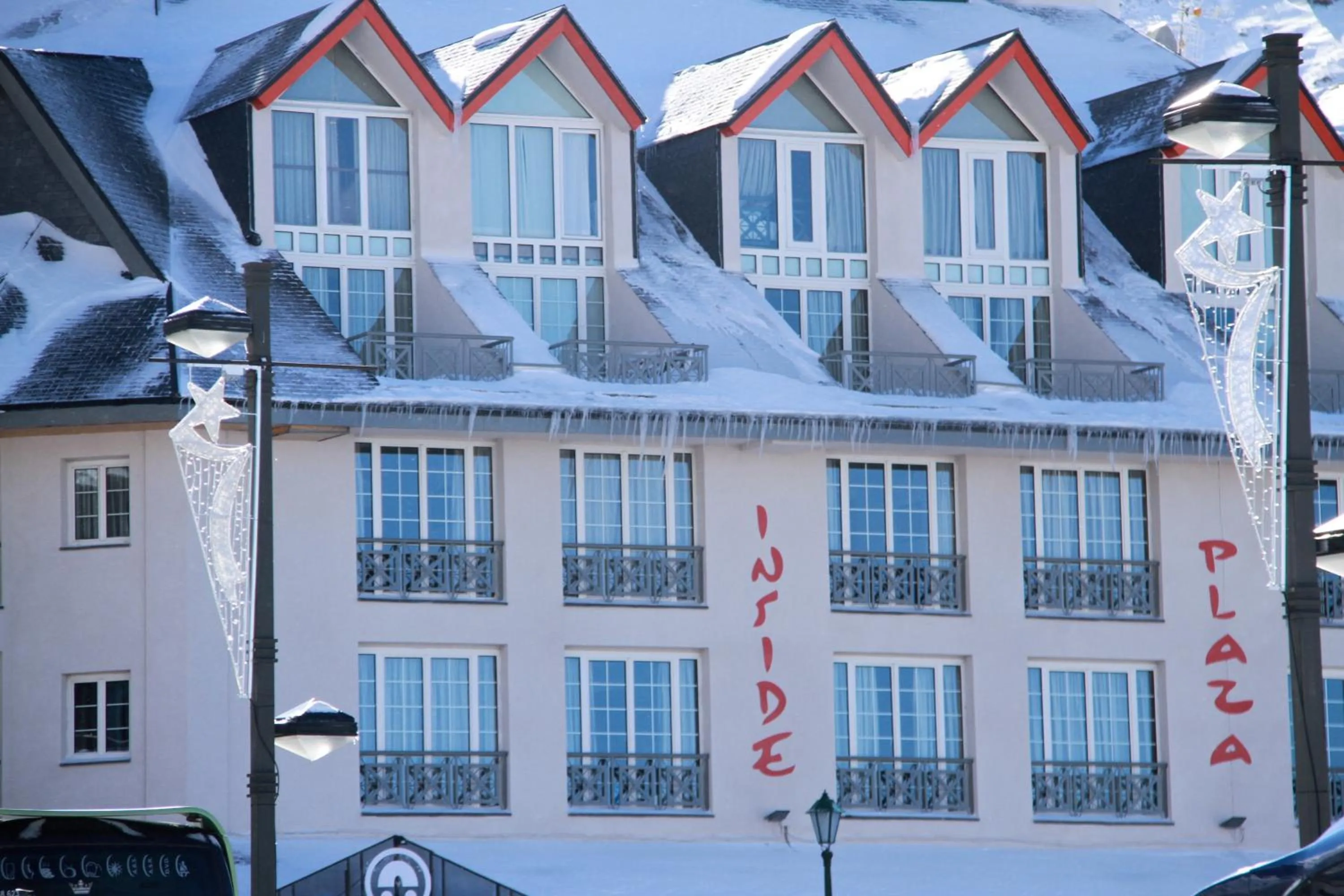 Property building in Inside Plaza Sierra Nevada