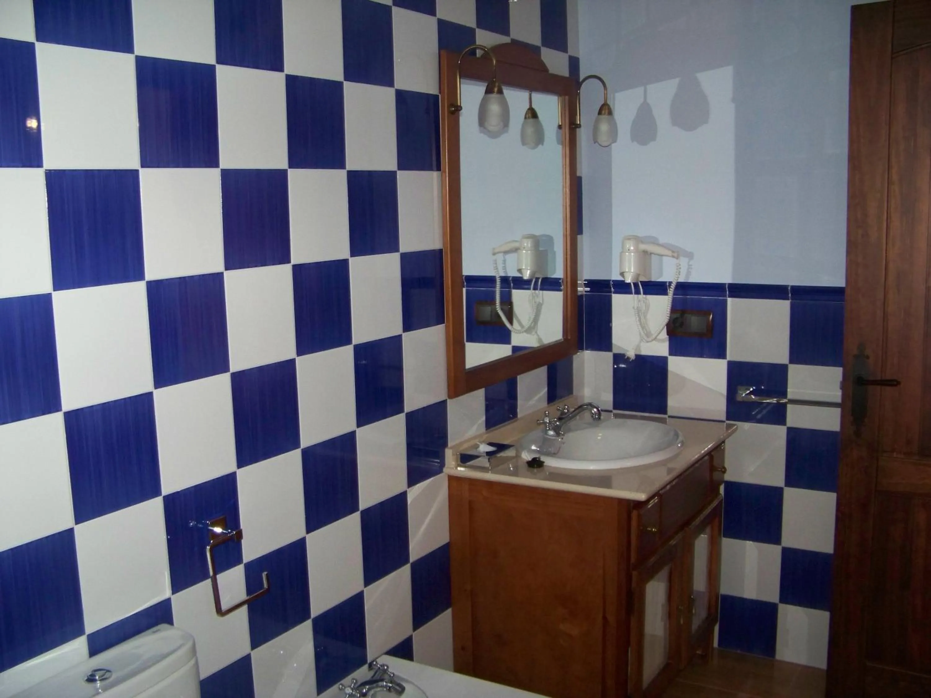Bathroom in Hotel Rural Romero Torres