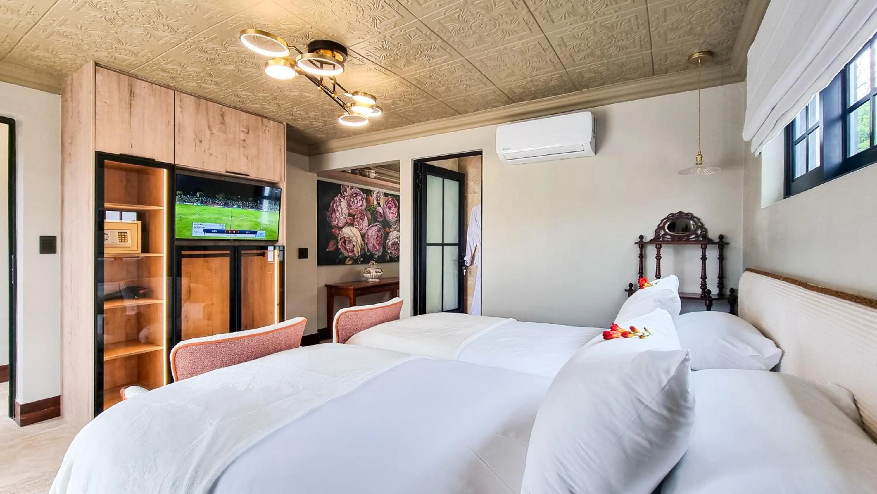 Bedroom, Bed in Batavia Boutique Hotel