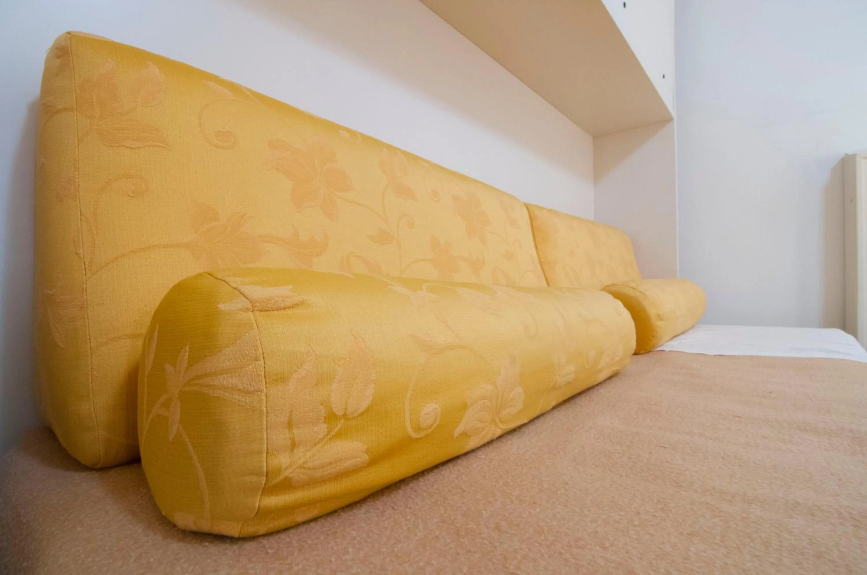 Decorative detail, Bed in Albergo ai Tolentini