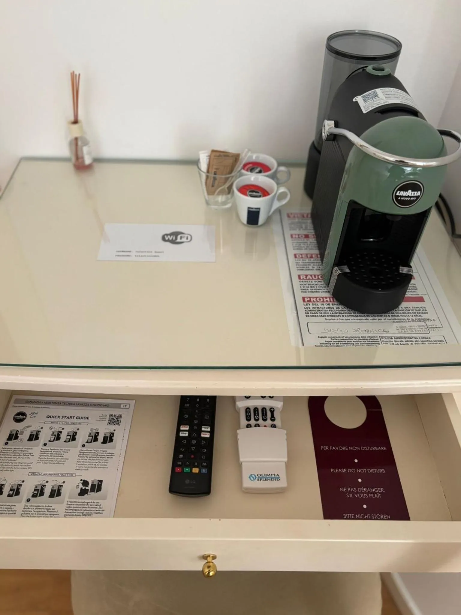 Coffee/tea facilities in Albergo ai Tolentini