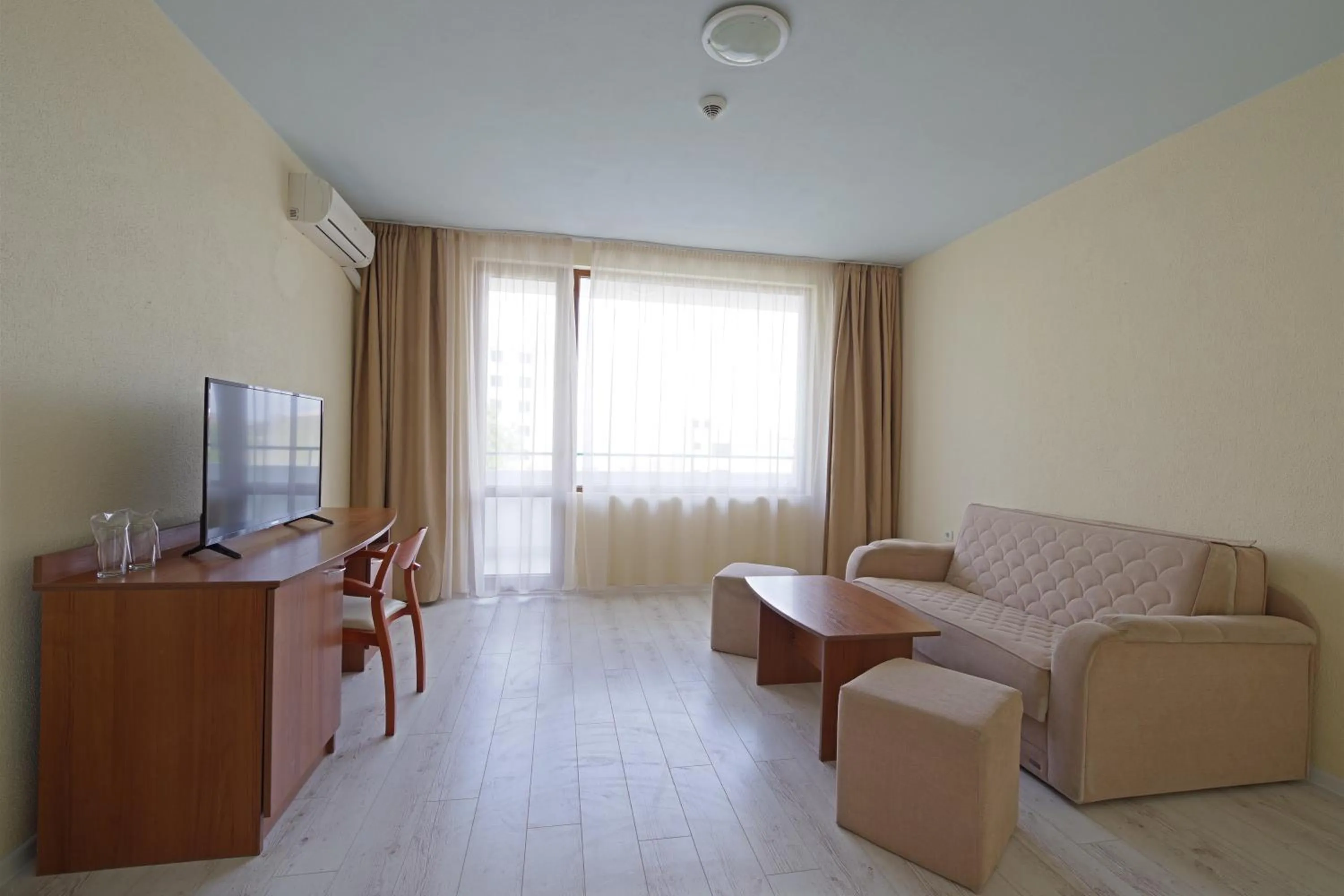 Perla Plaza Hotel - All Inclusive