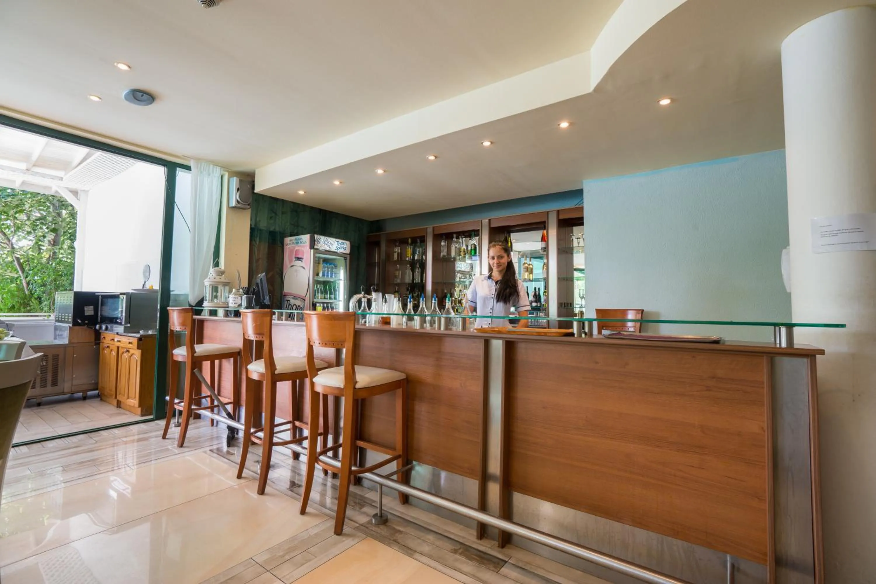 Lounge or bar in Perla Plaza Hotel - All Inclusive