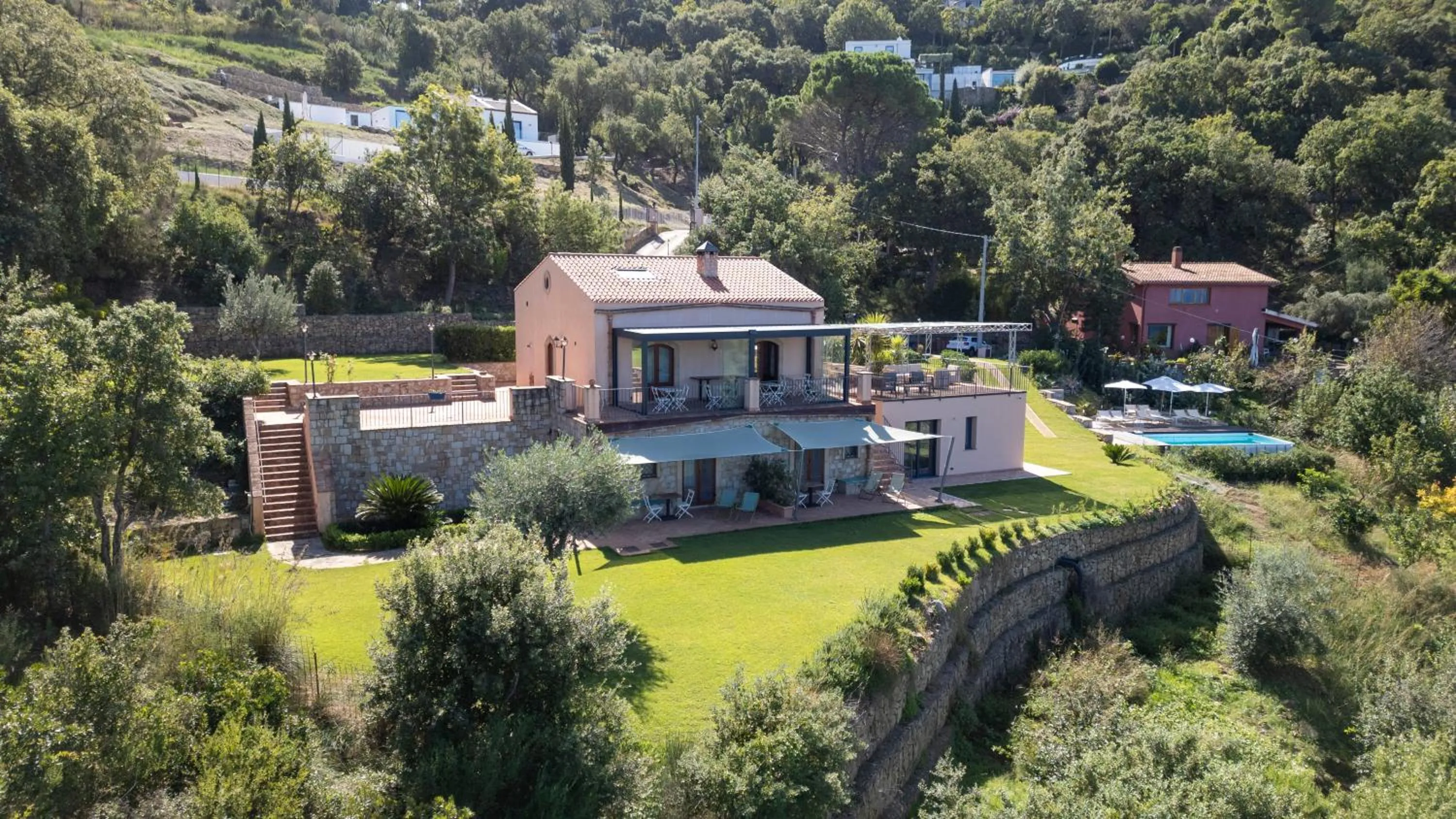 Property building in B&B Le Ginestre